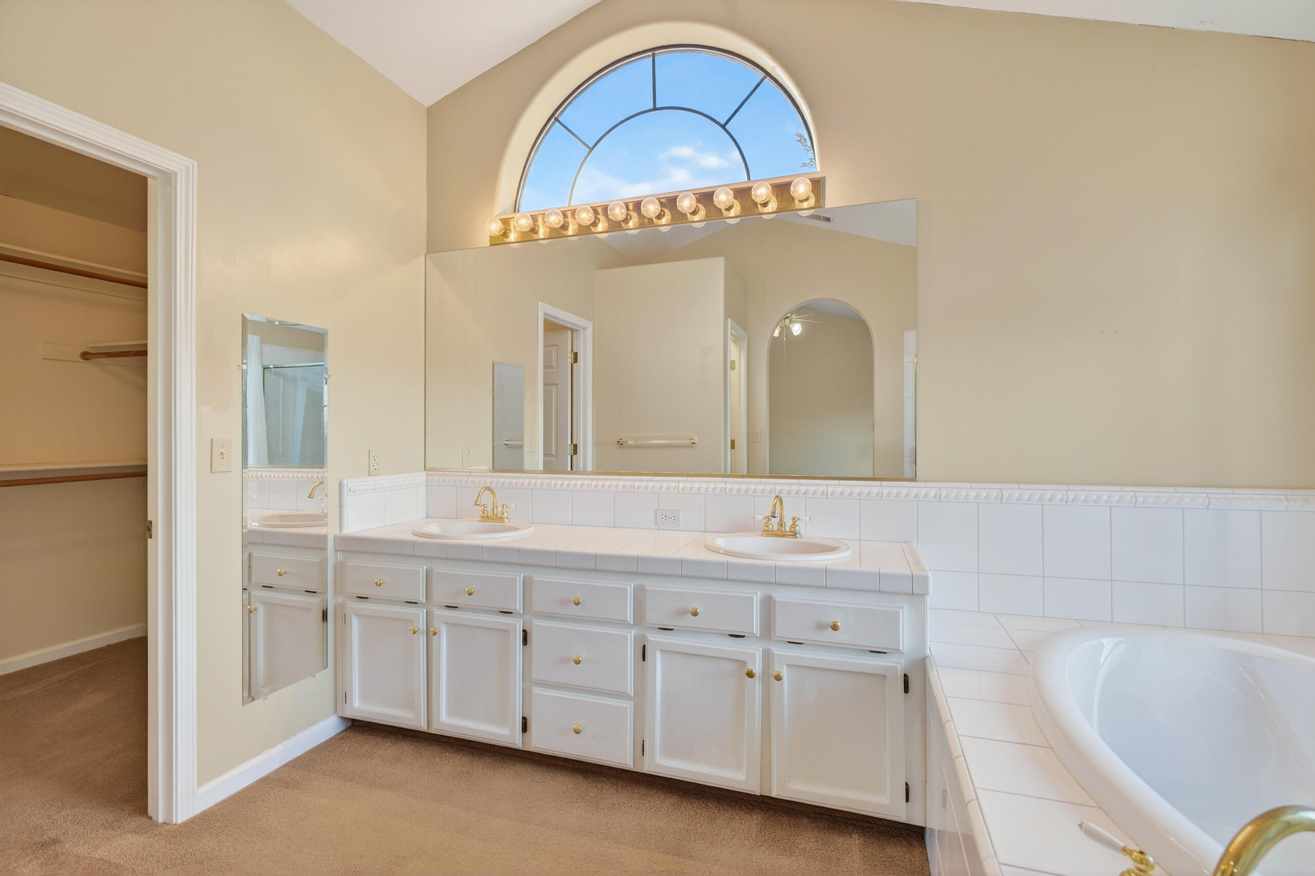 2868 Blue Bell Drive