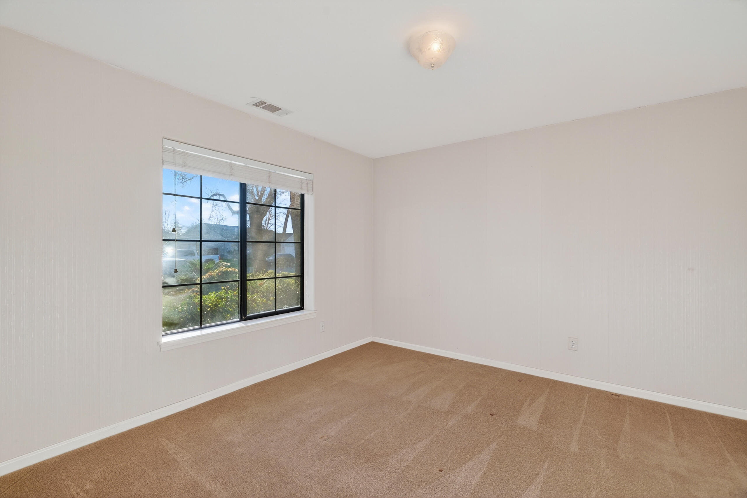 2868 Blue Bell Drive