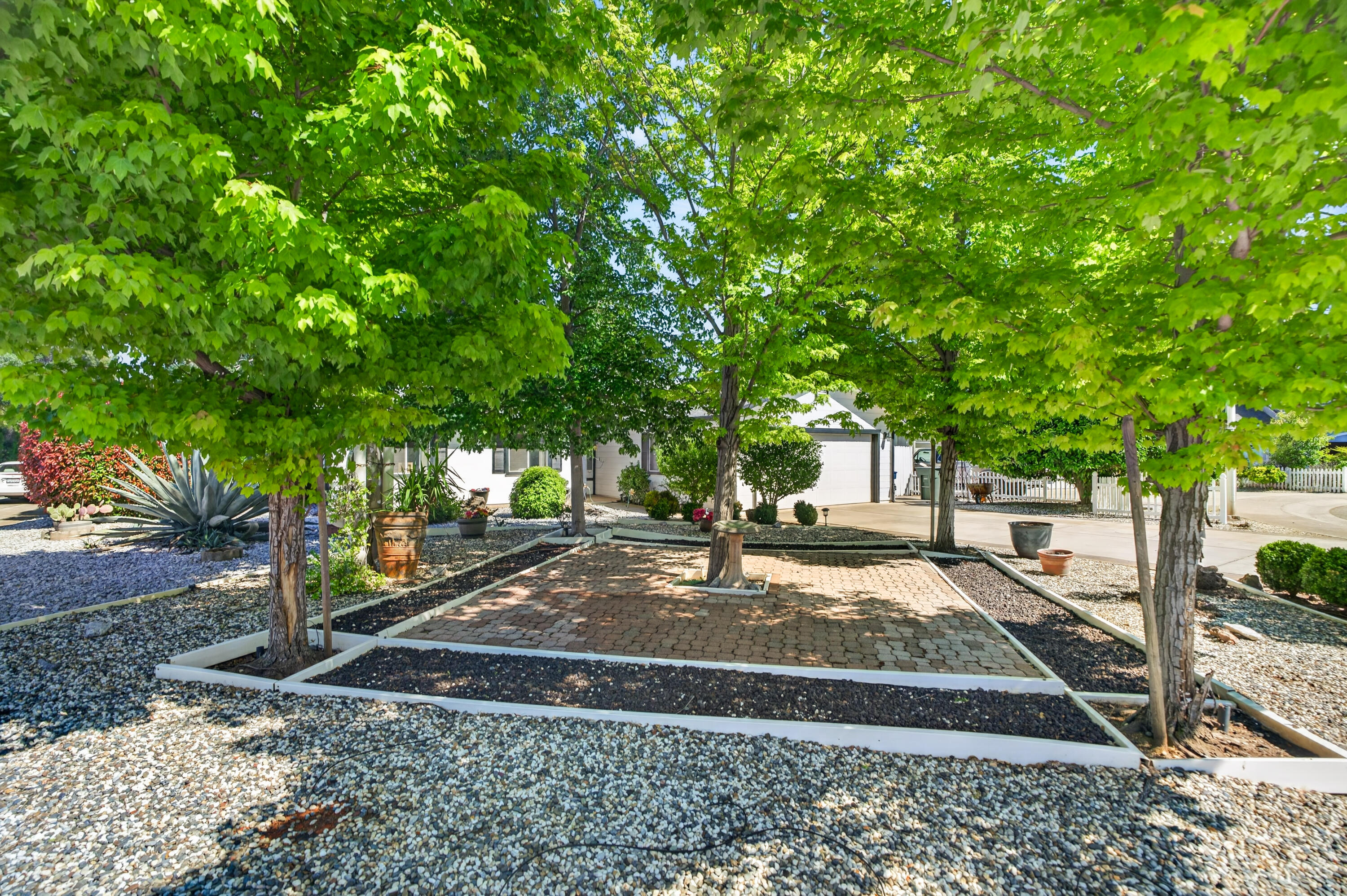 3305 Saint Moritz Court