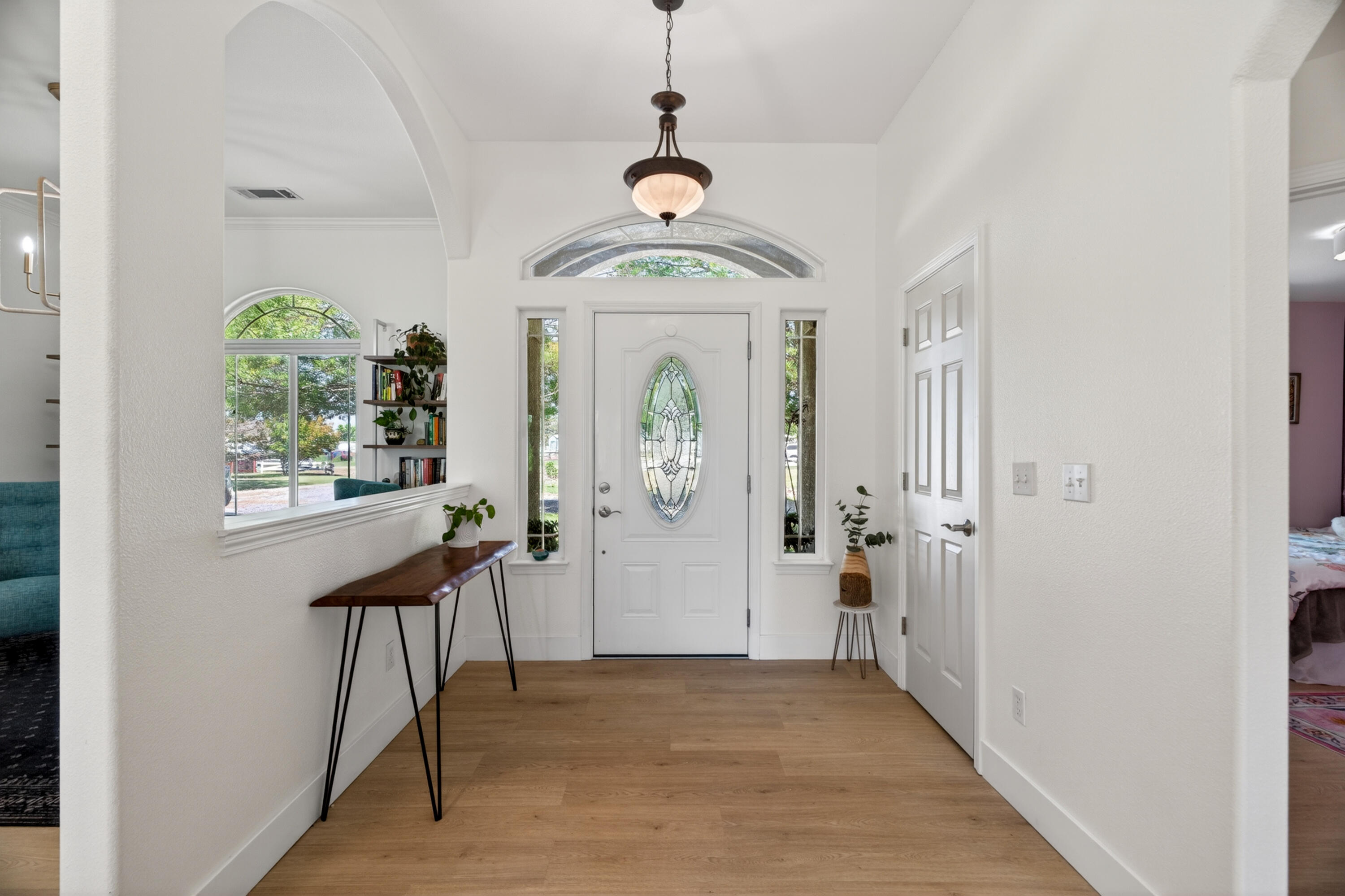 19395 Plateau Drive
