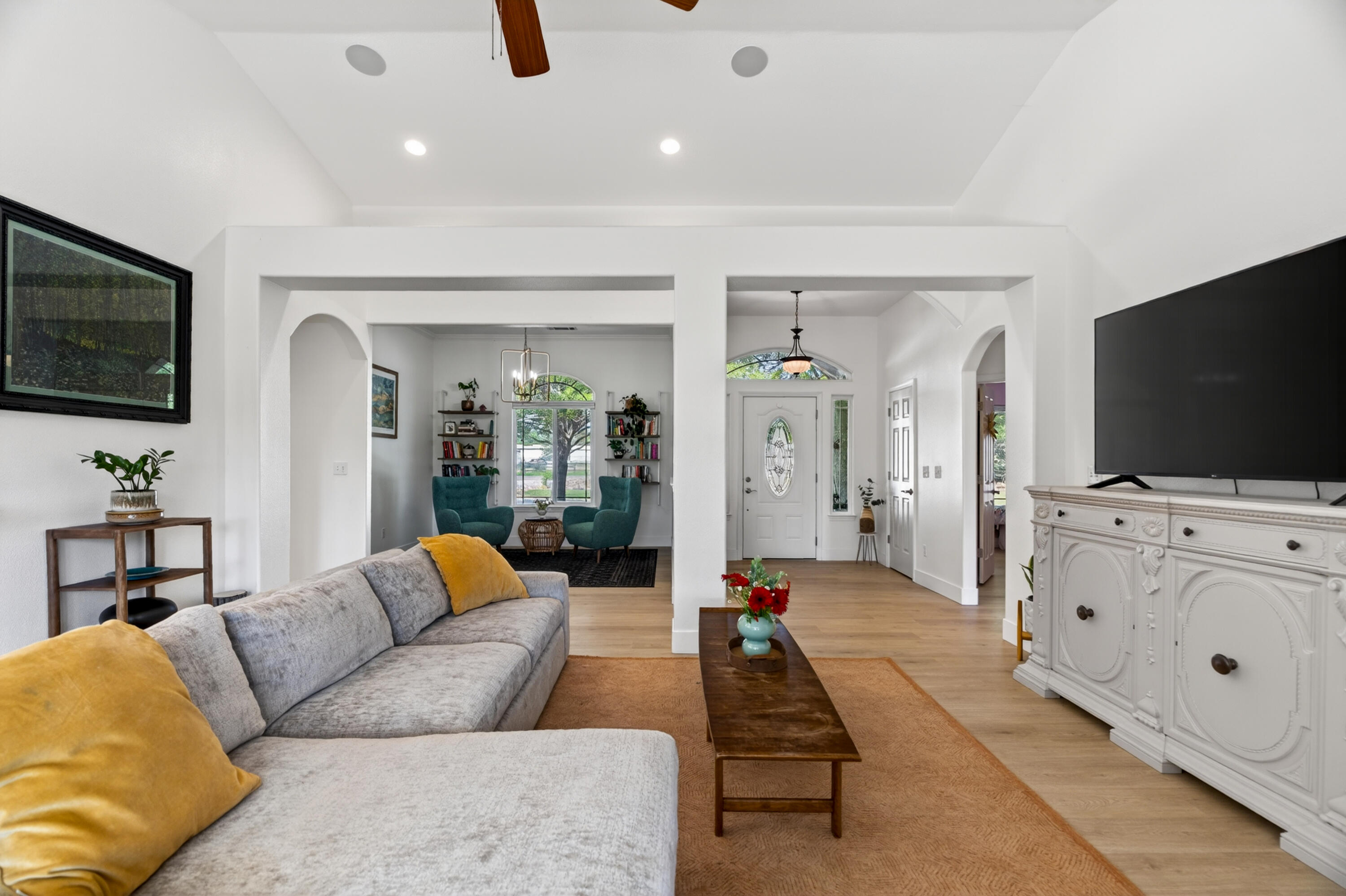 19395 Plateau Drive