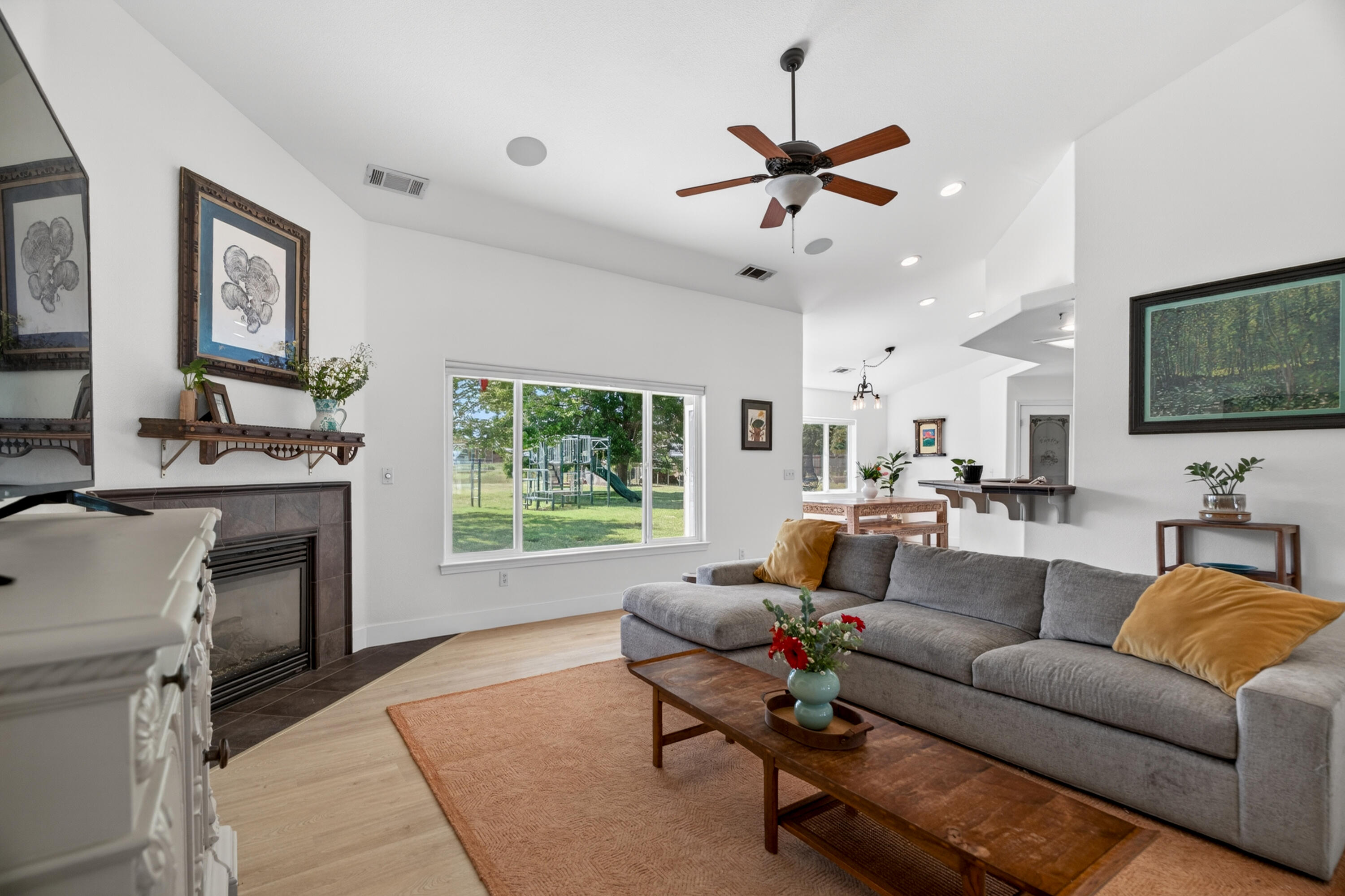 19395 Plateau Drive