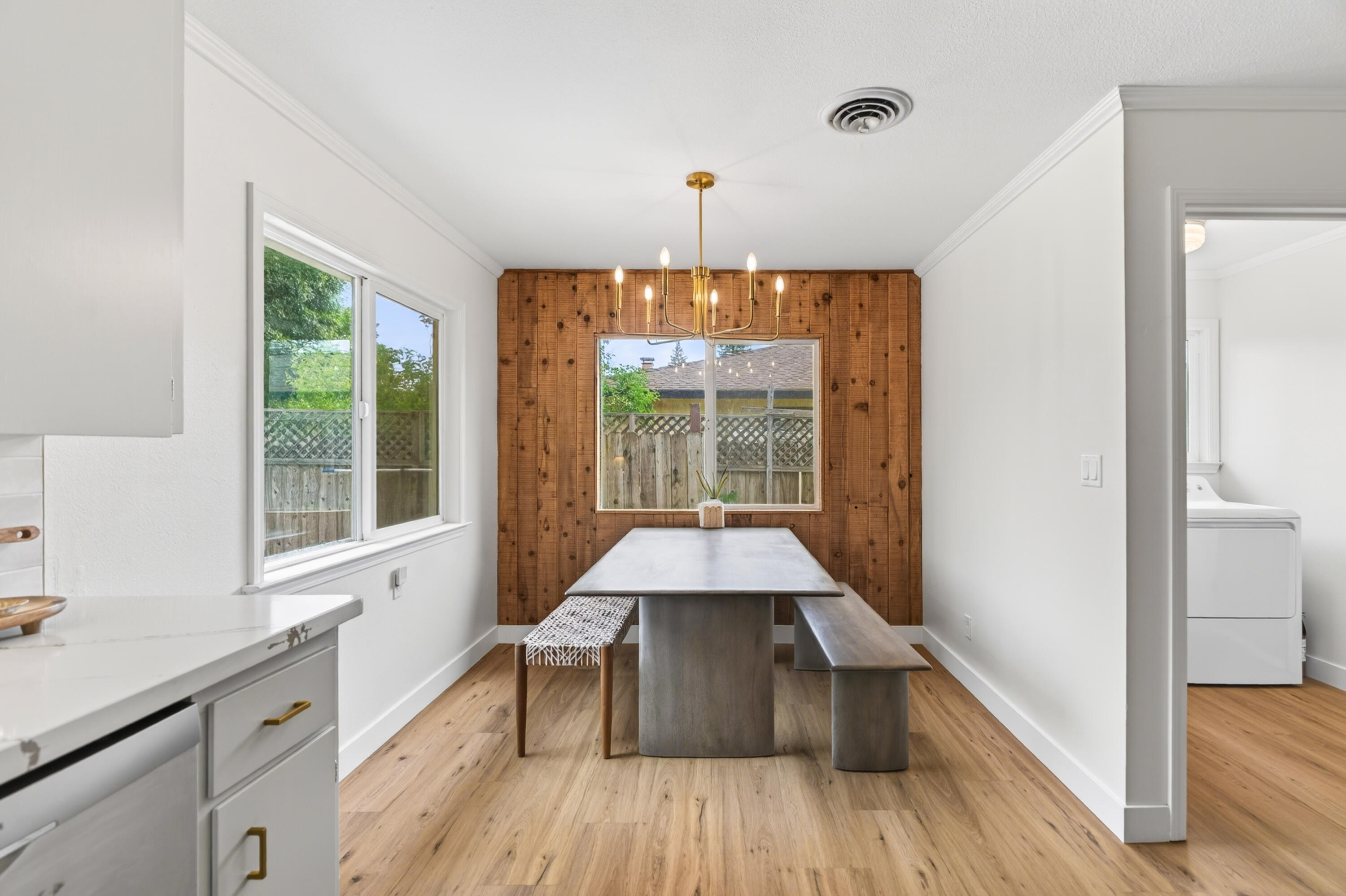 1198 Denton Way