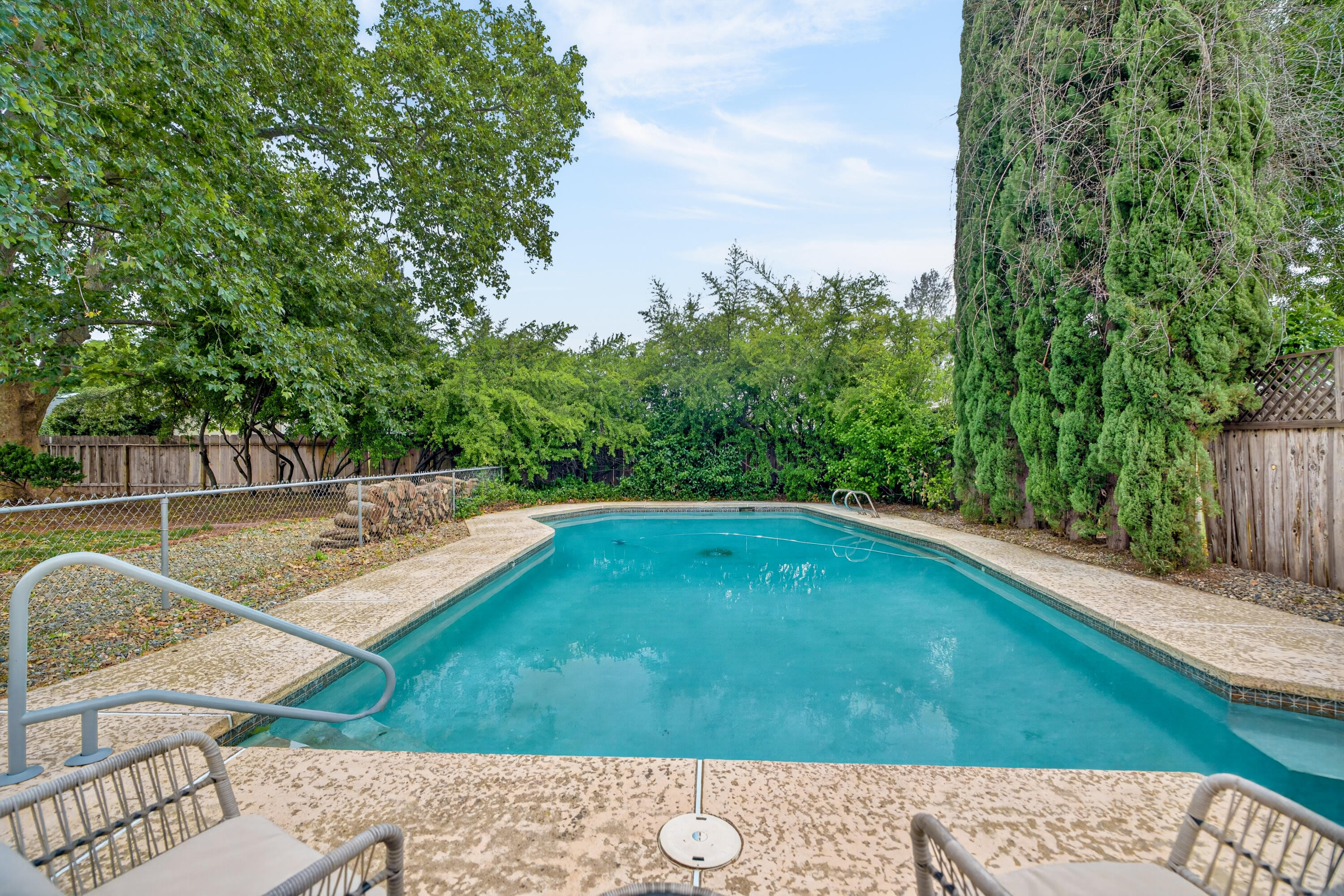 1198 Denton Way