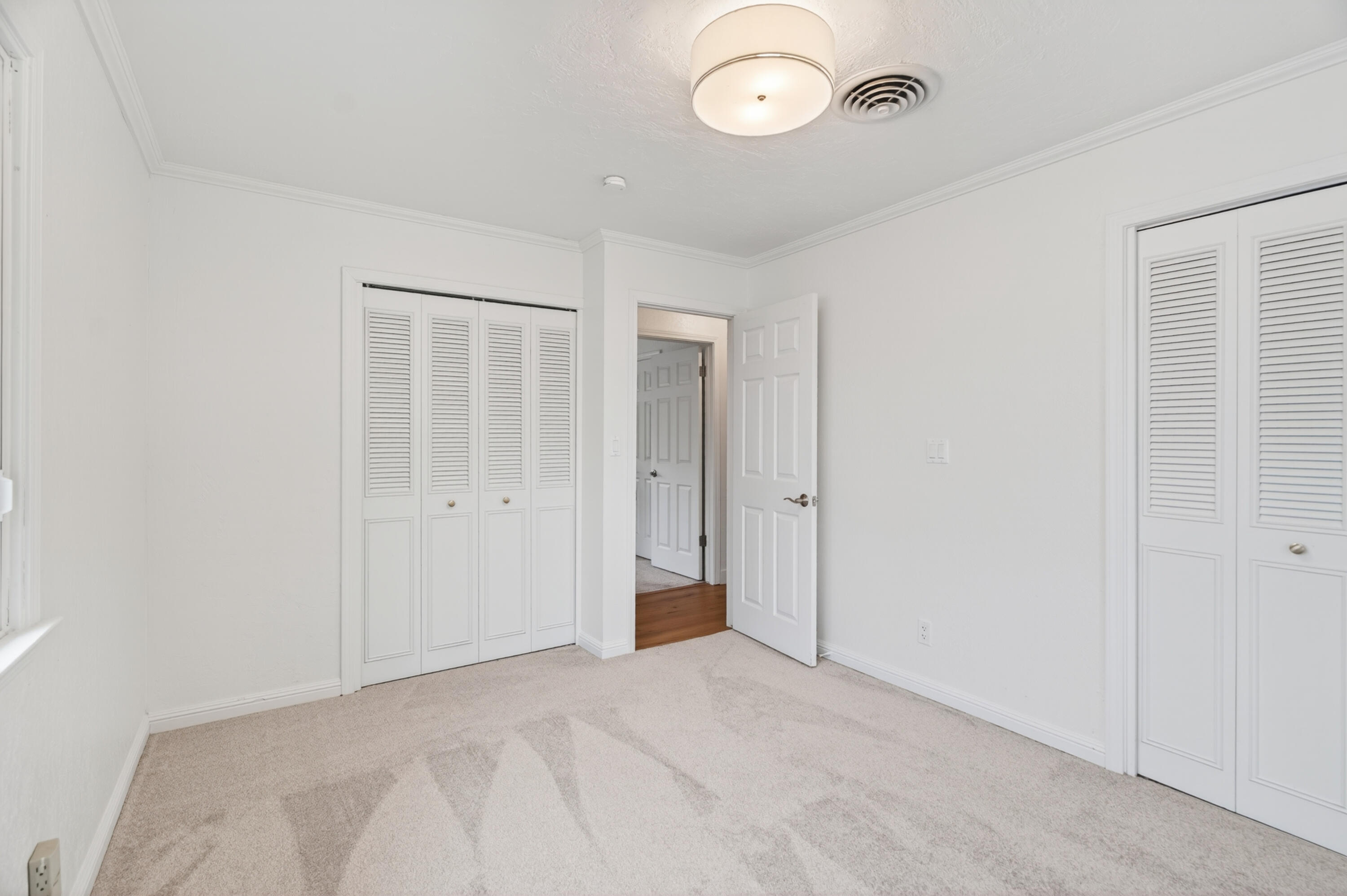 1198 Denton Way