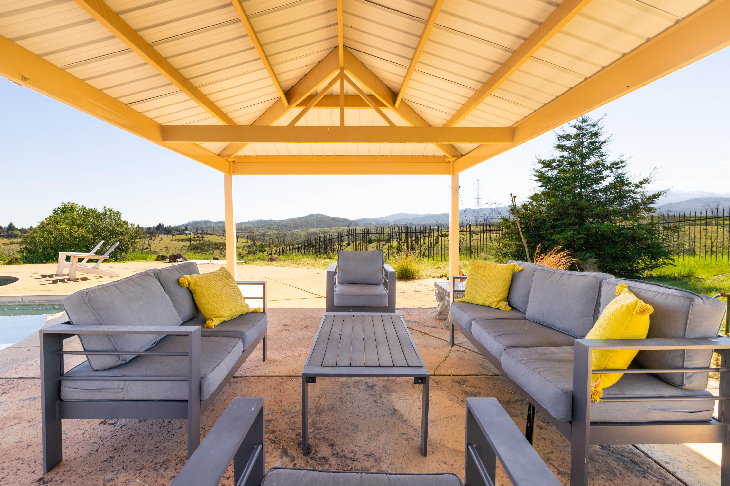 872 Santa Cruz Drive