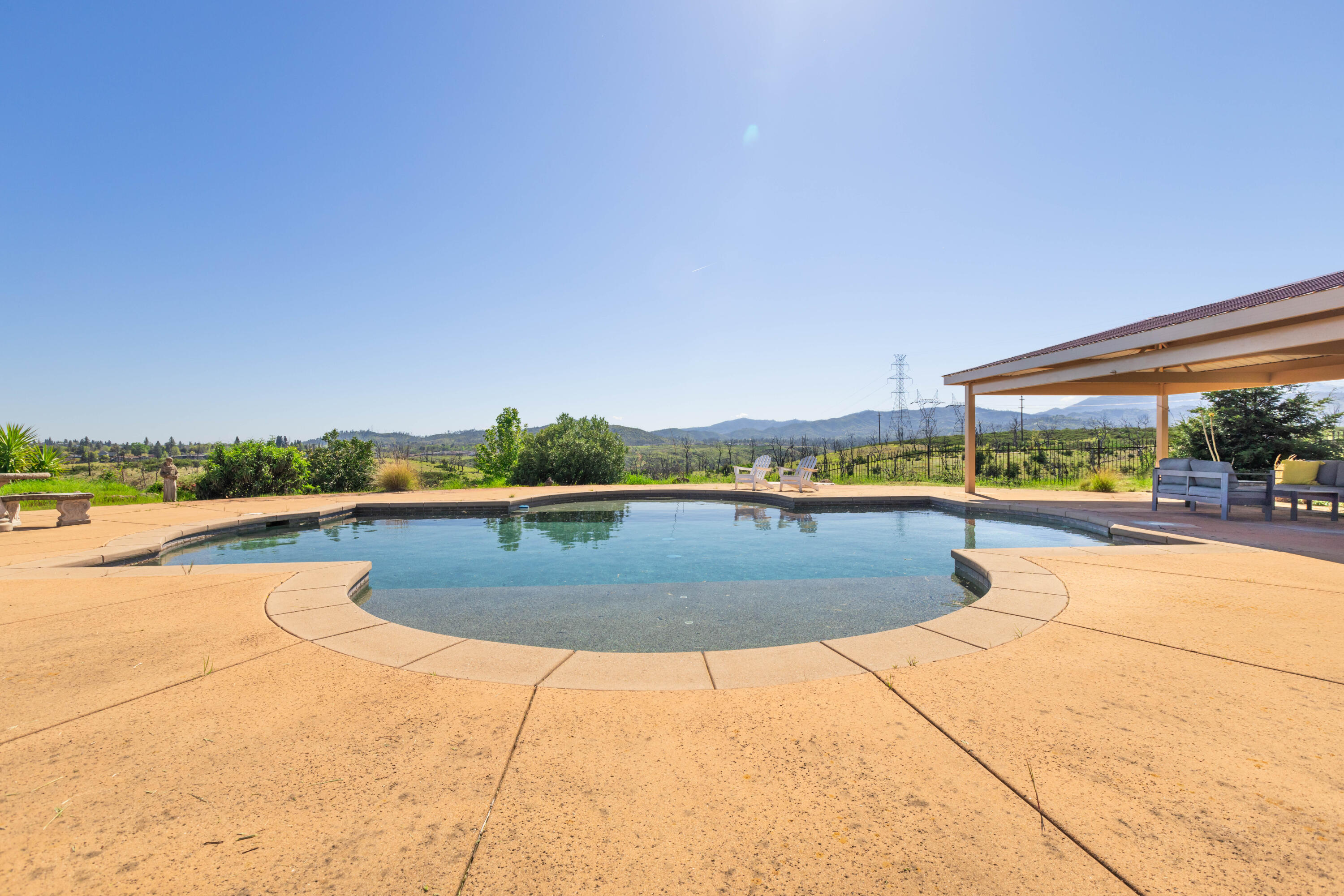 872 Santa Cruz Drive