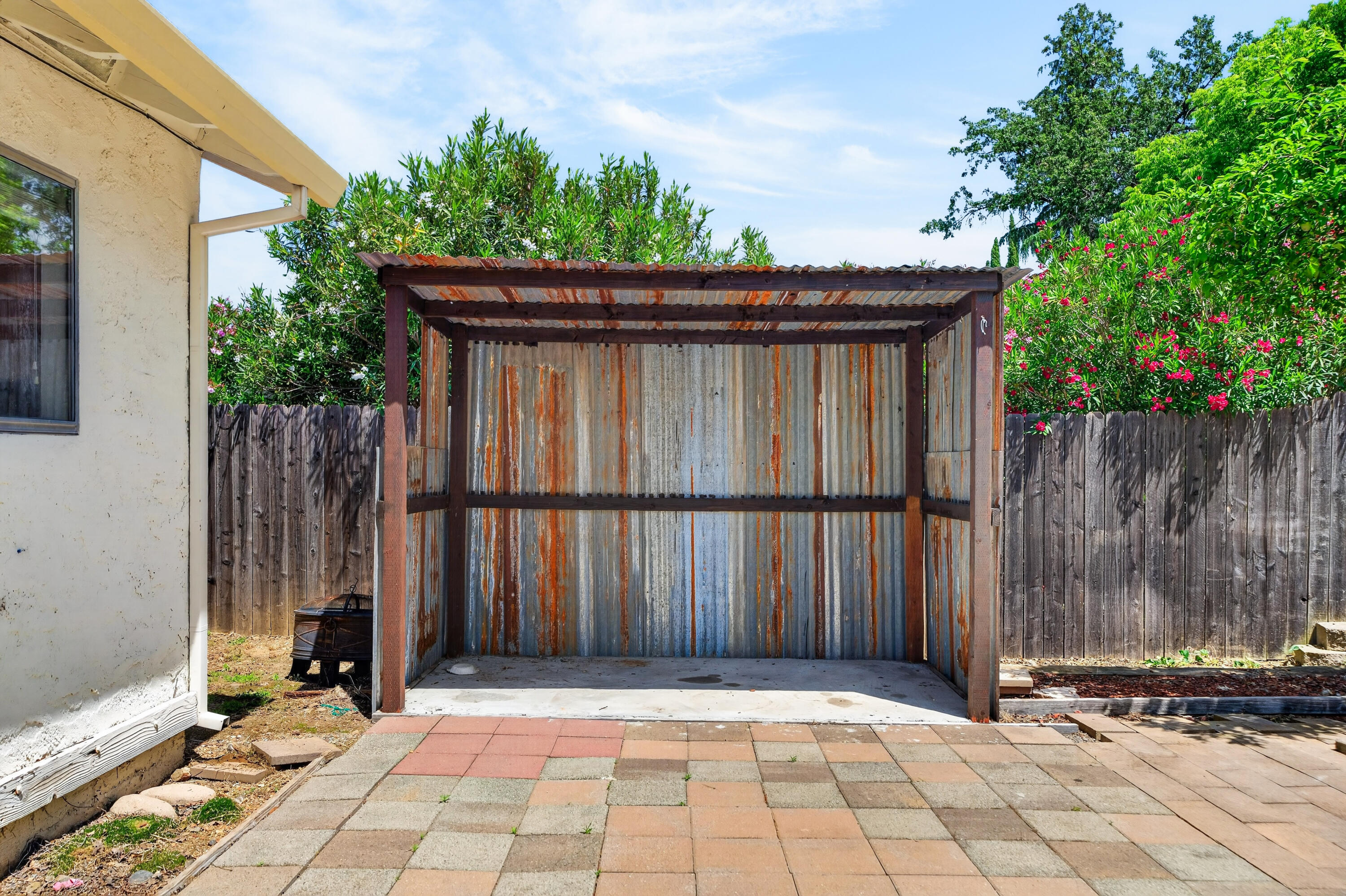535 Vansicklen Way