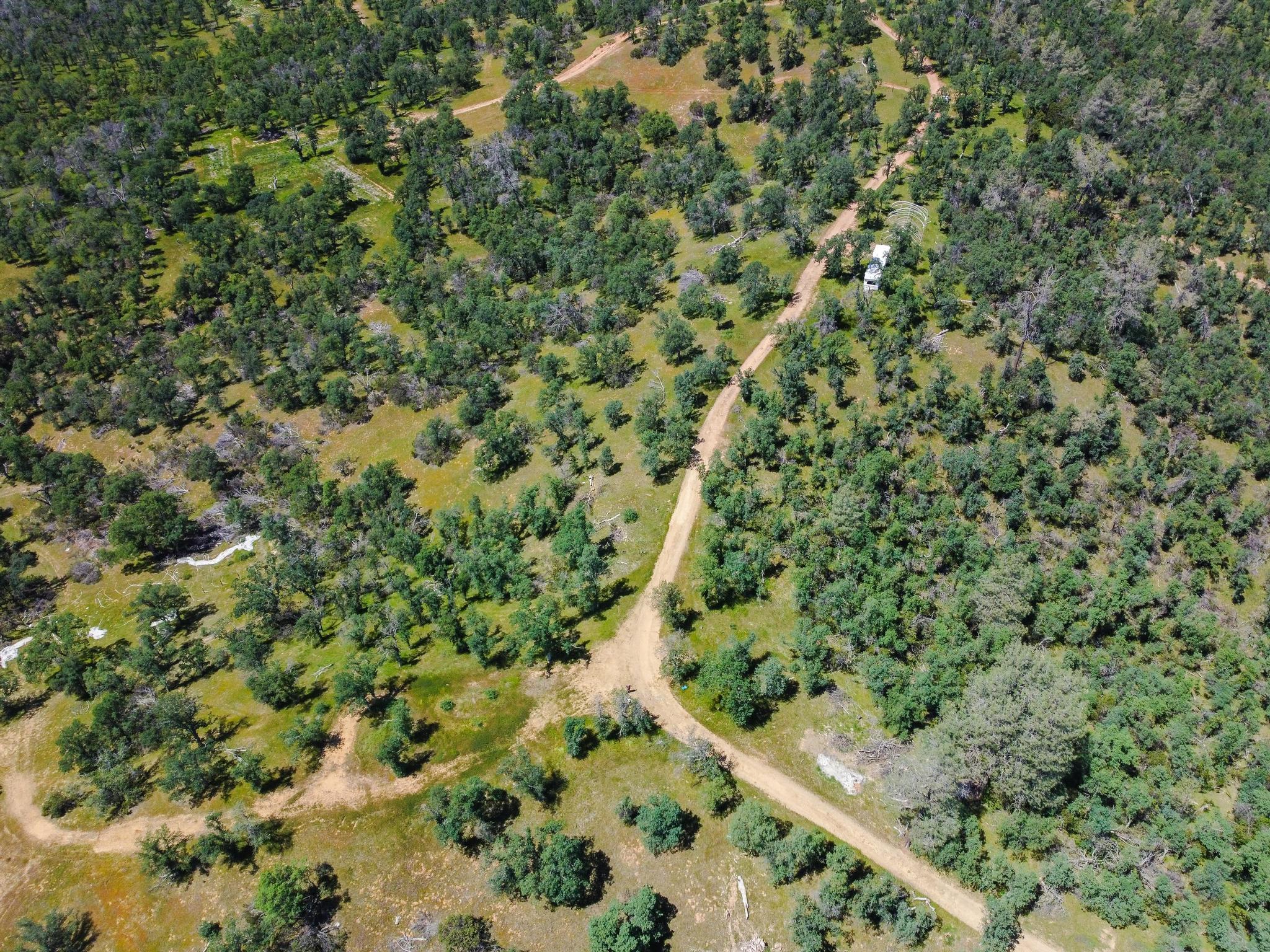 40 Acres Two Feathers Road