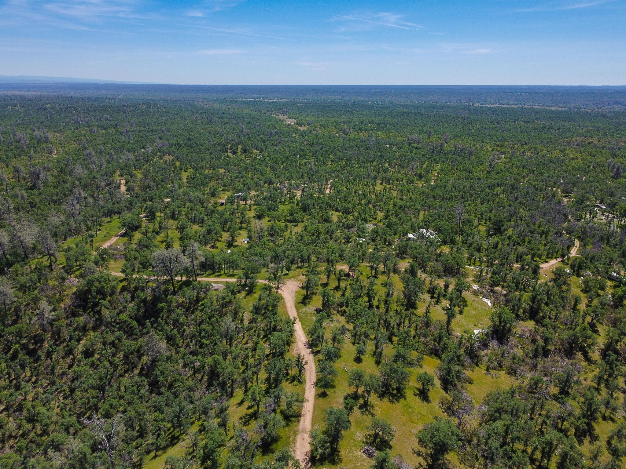 40 Acres Two Feathers Road
