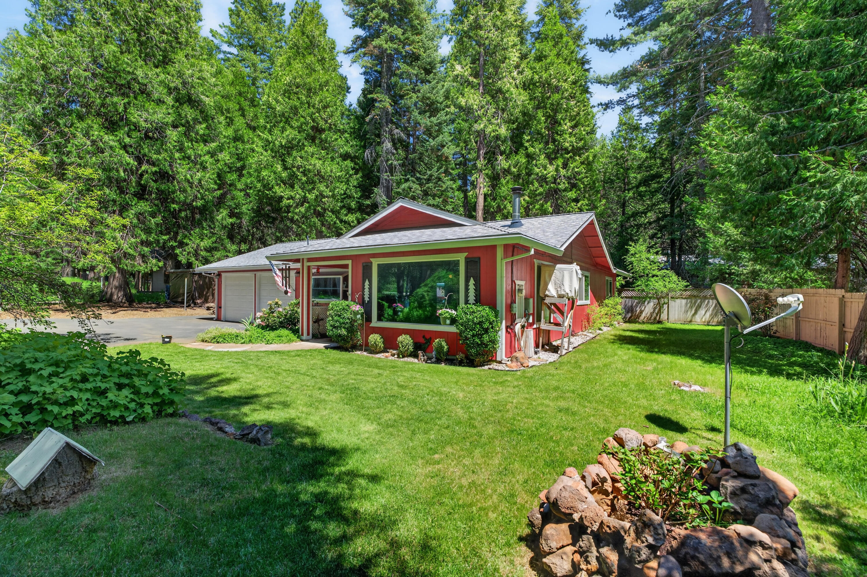 8015 Starlite Pines Road