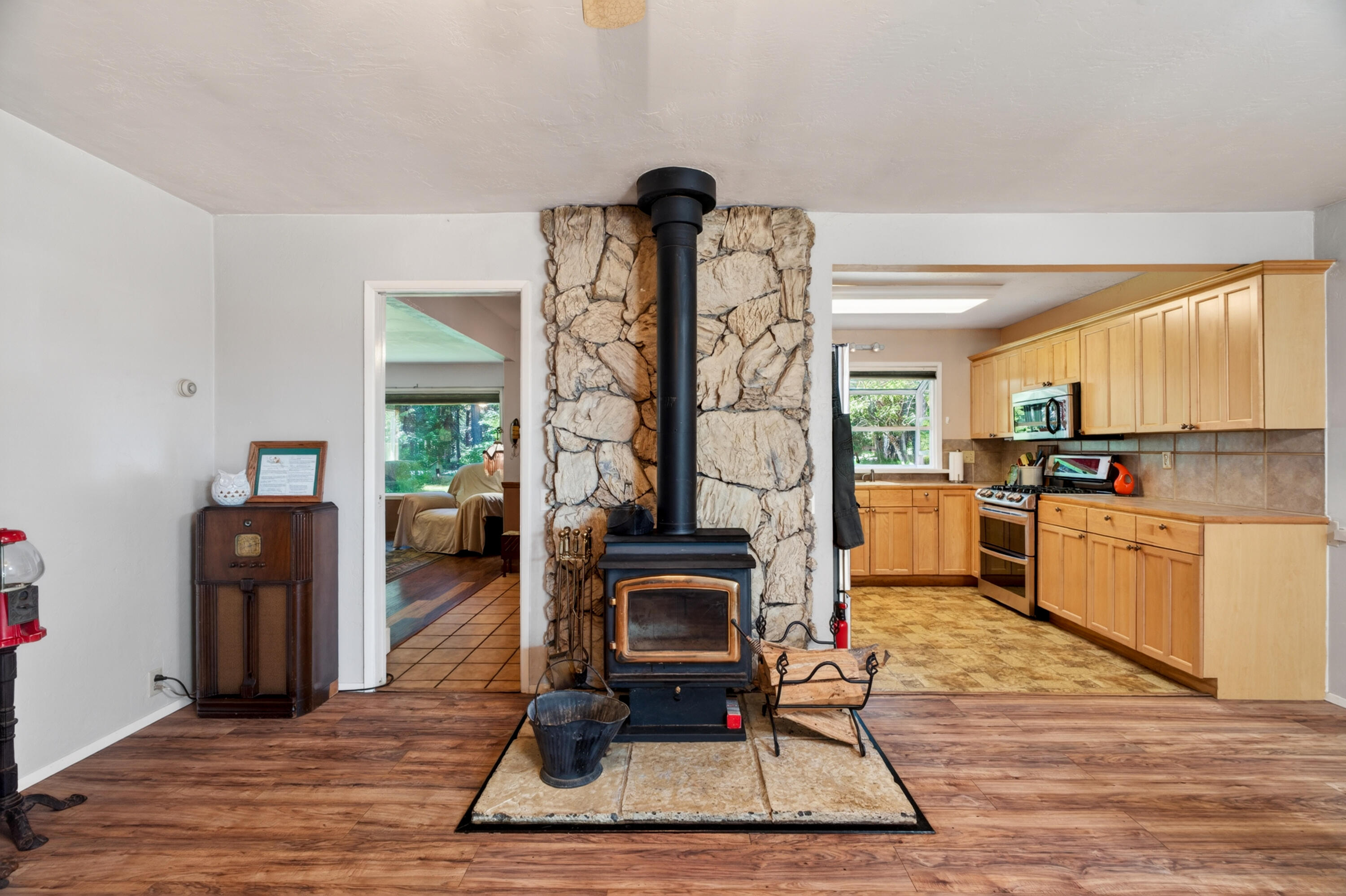 8015 Starlite Pines Road