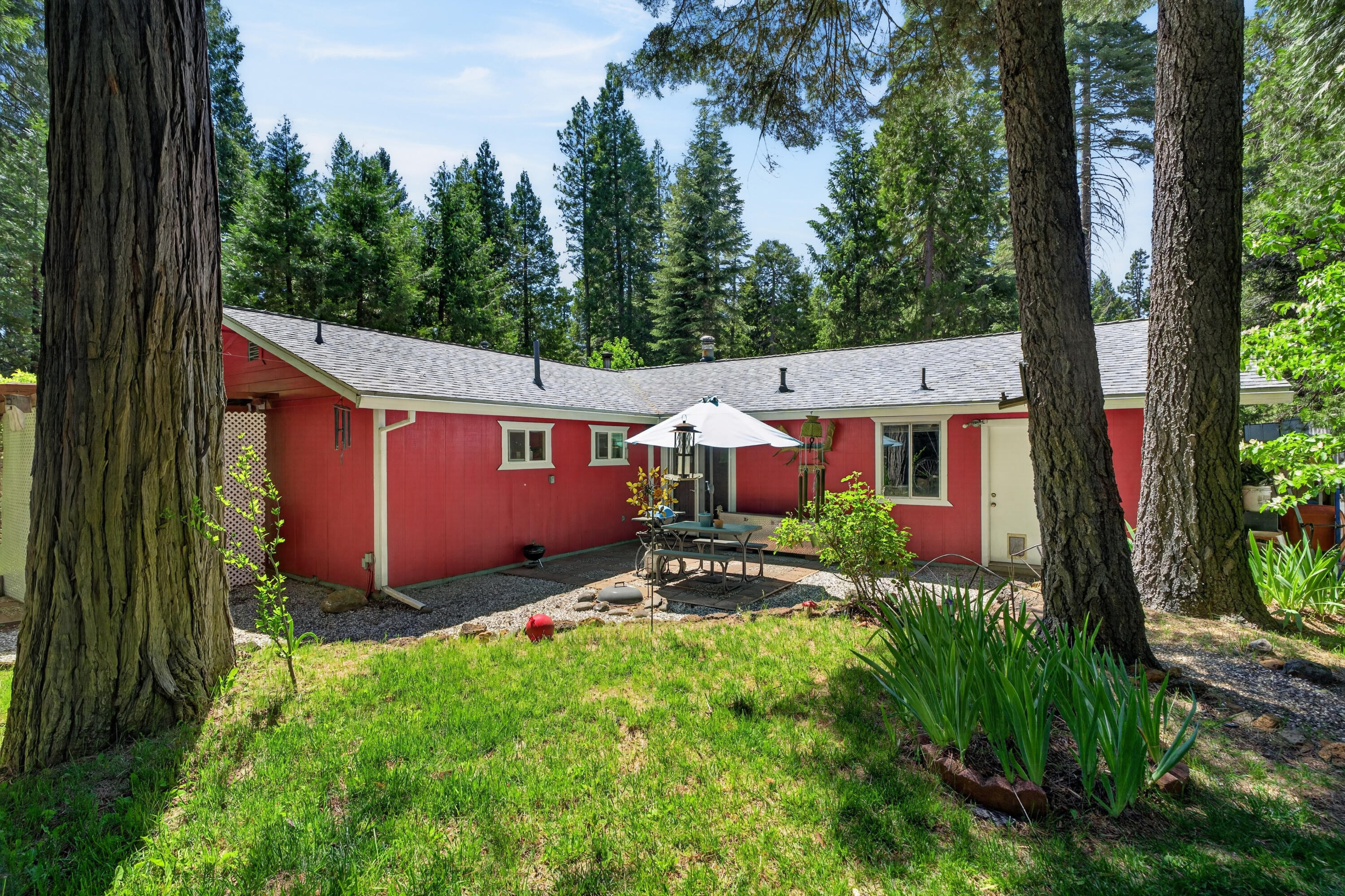 8015 Starlite Pines Road