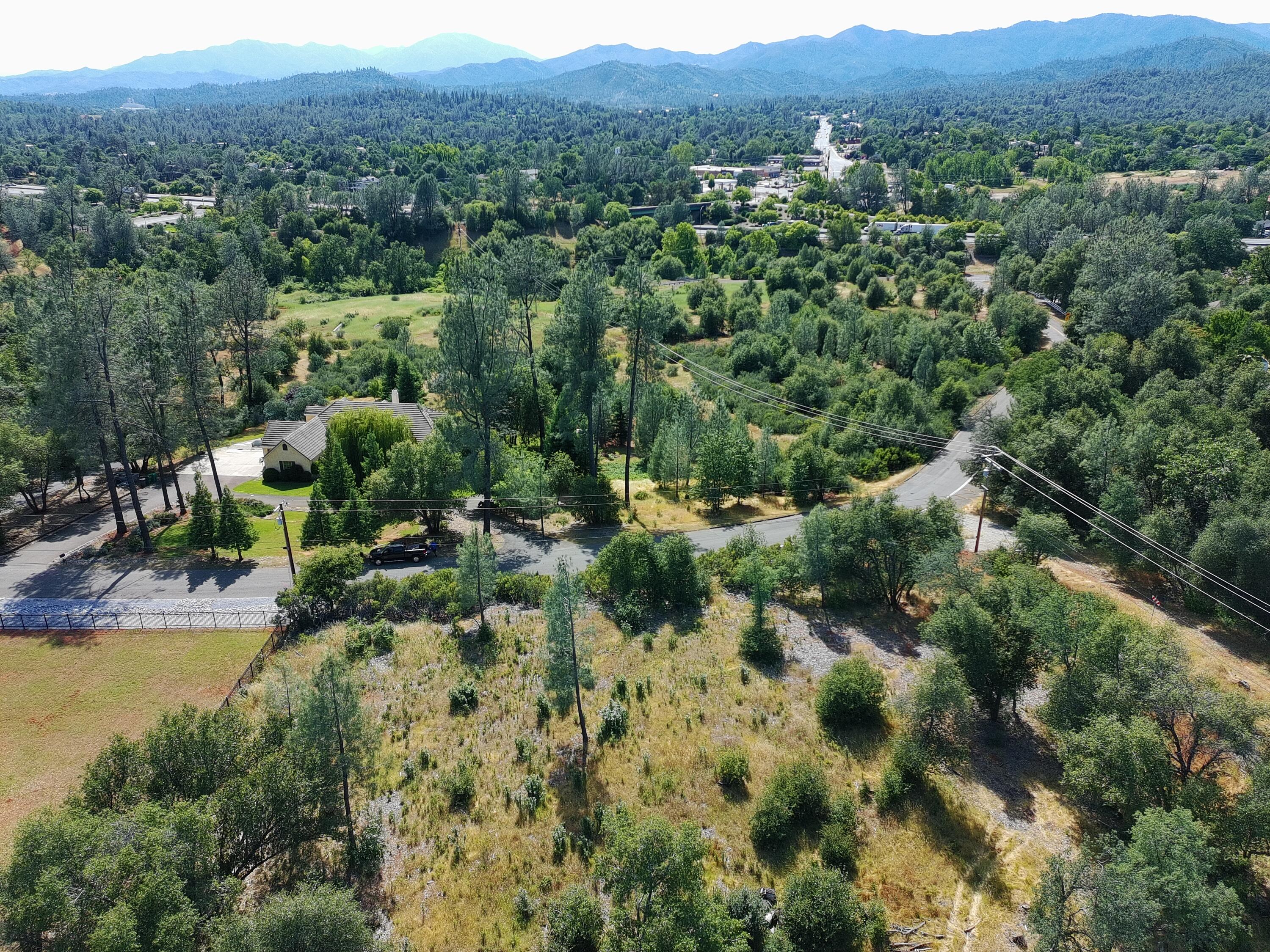 Tierra Oaks Drive