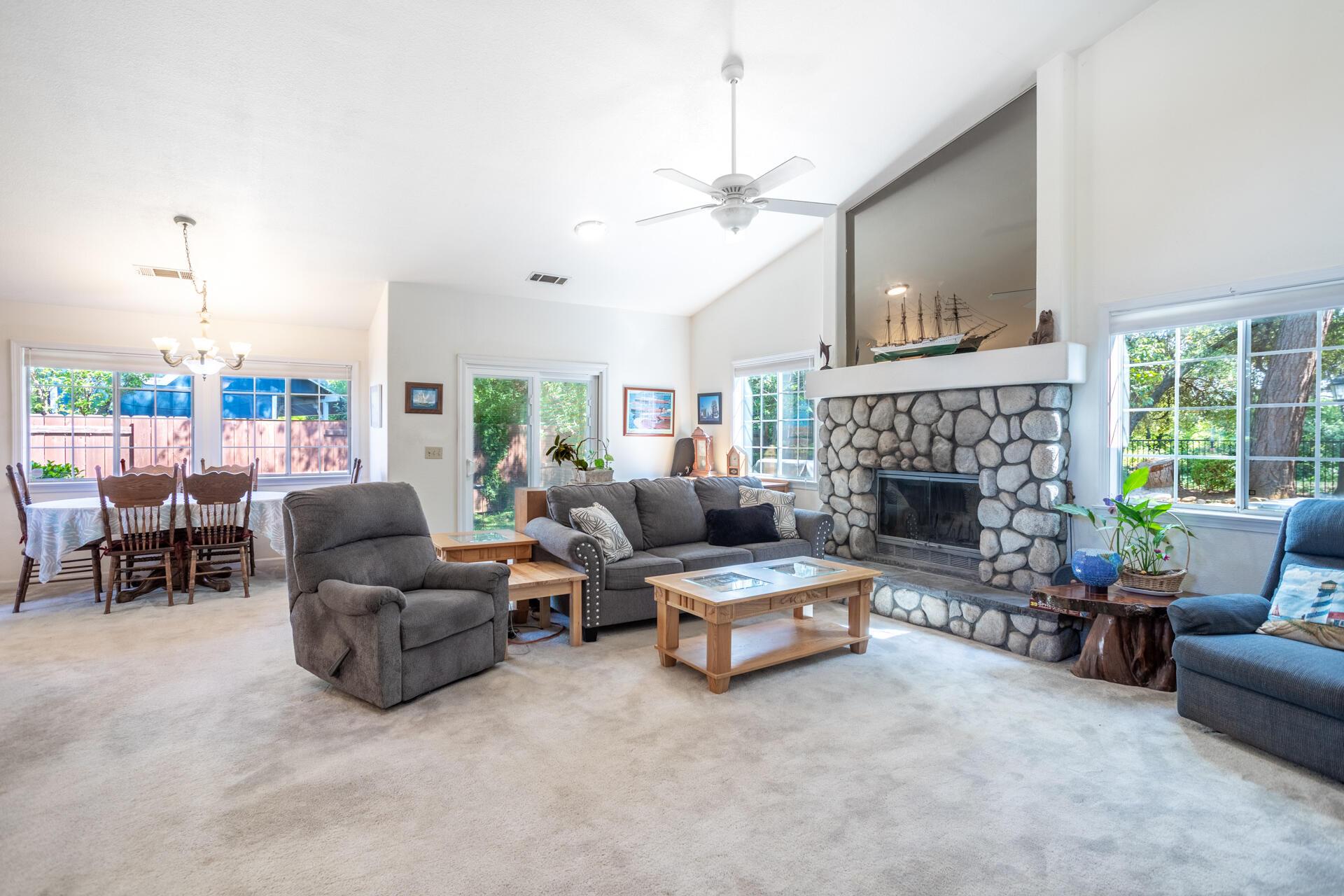 1761 Edgewood Drive