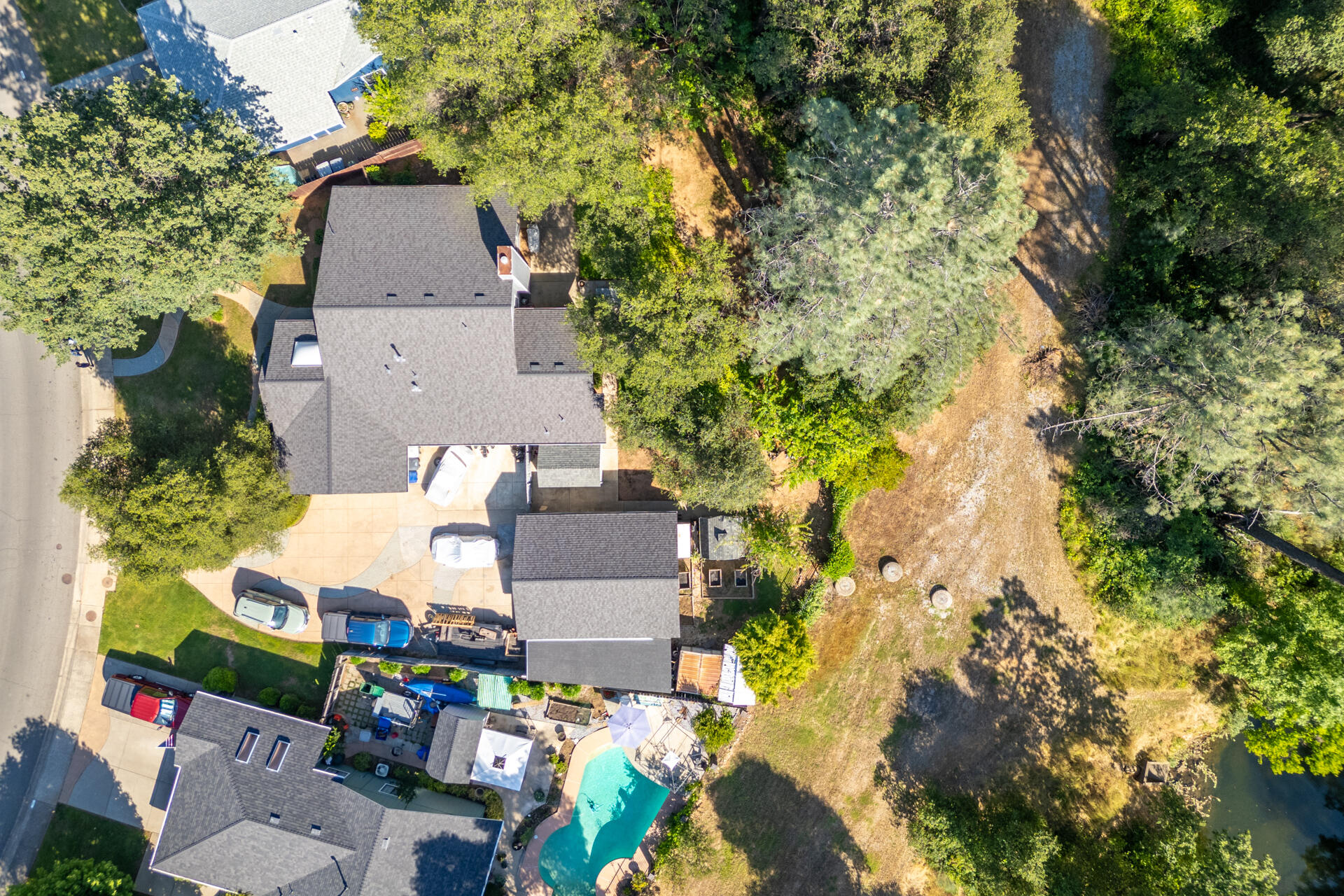 1761 Edgewood Drive