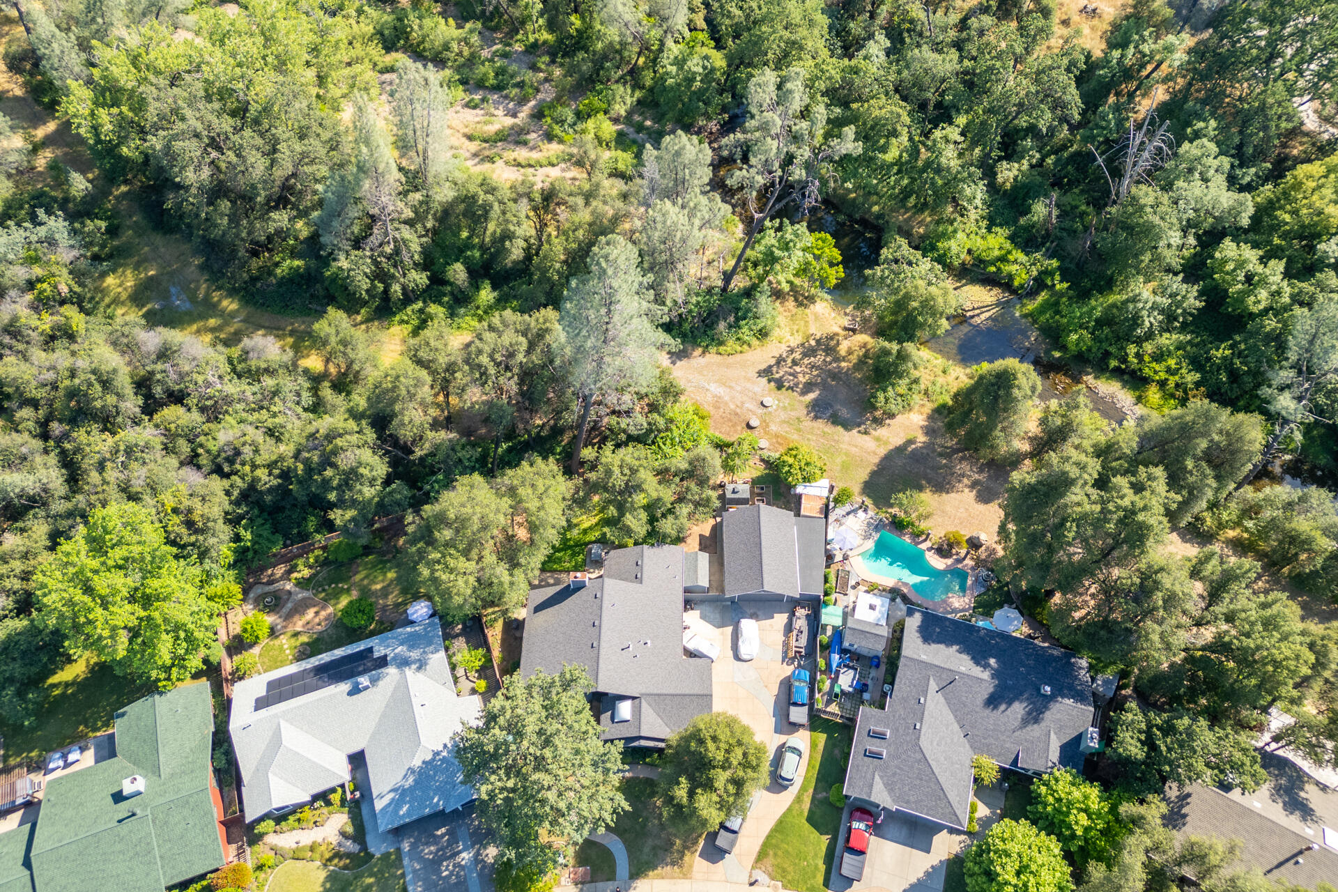 1761 Edgewood Drive