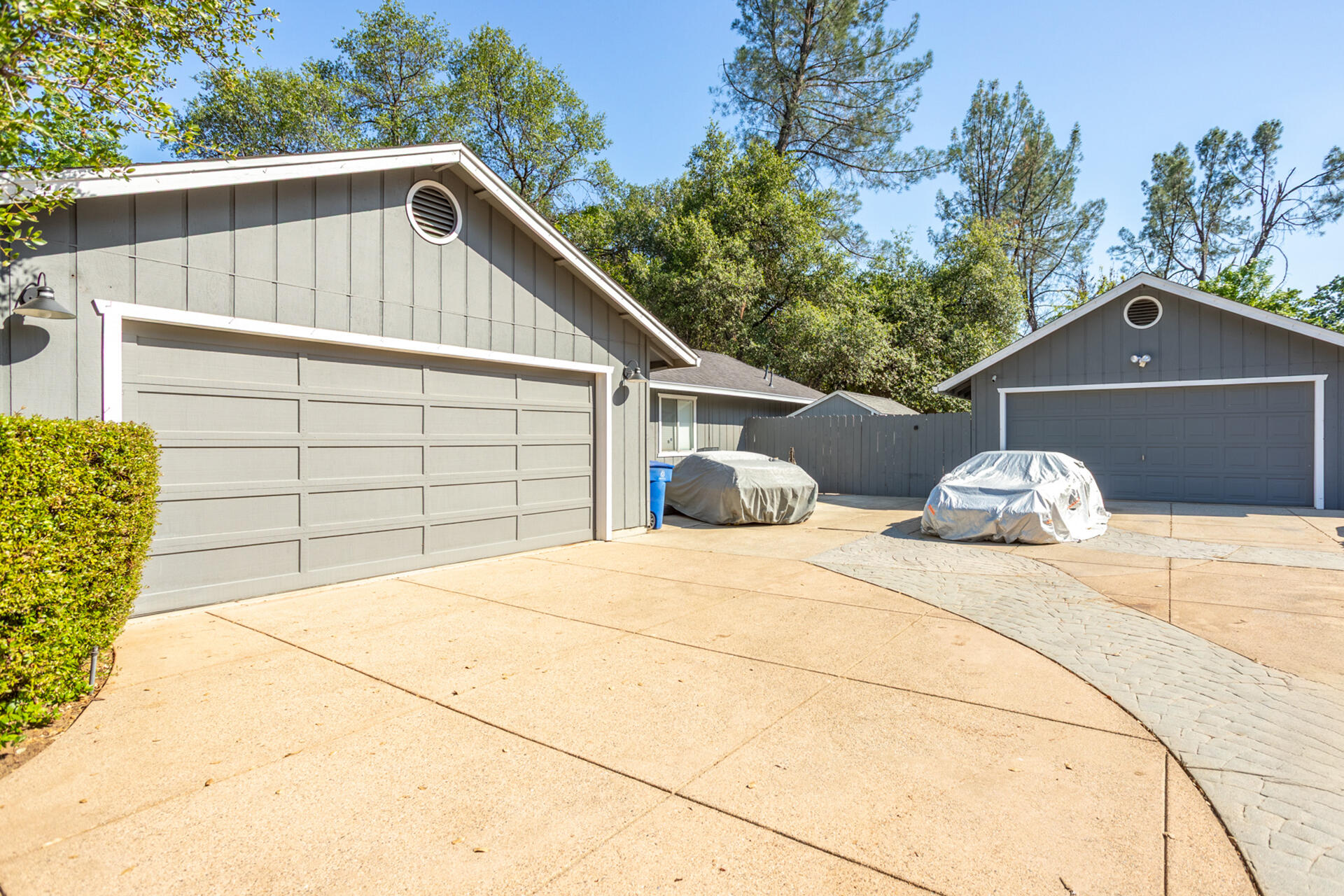 1761 Edgewood Drive