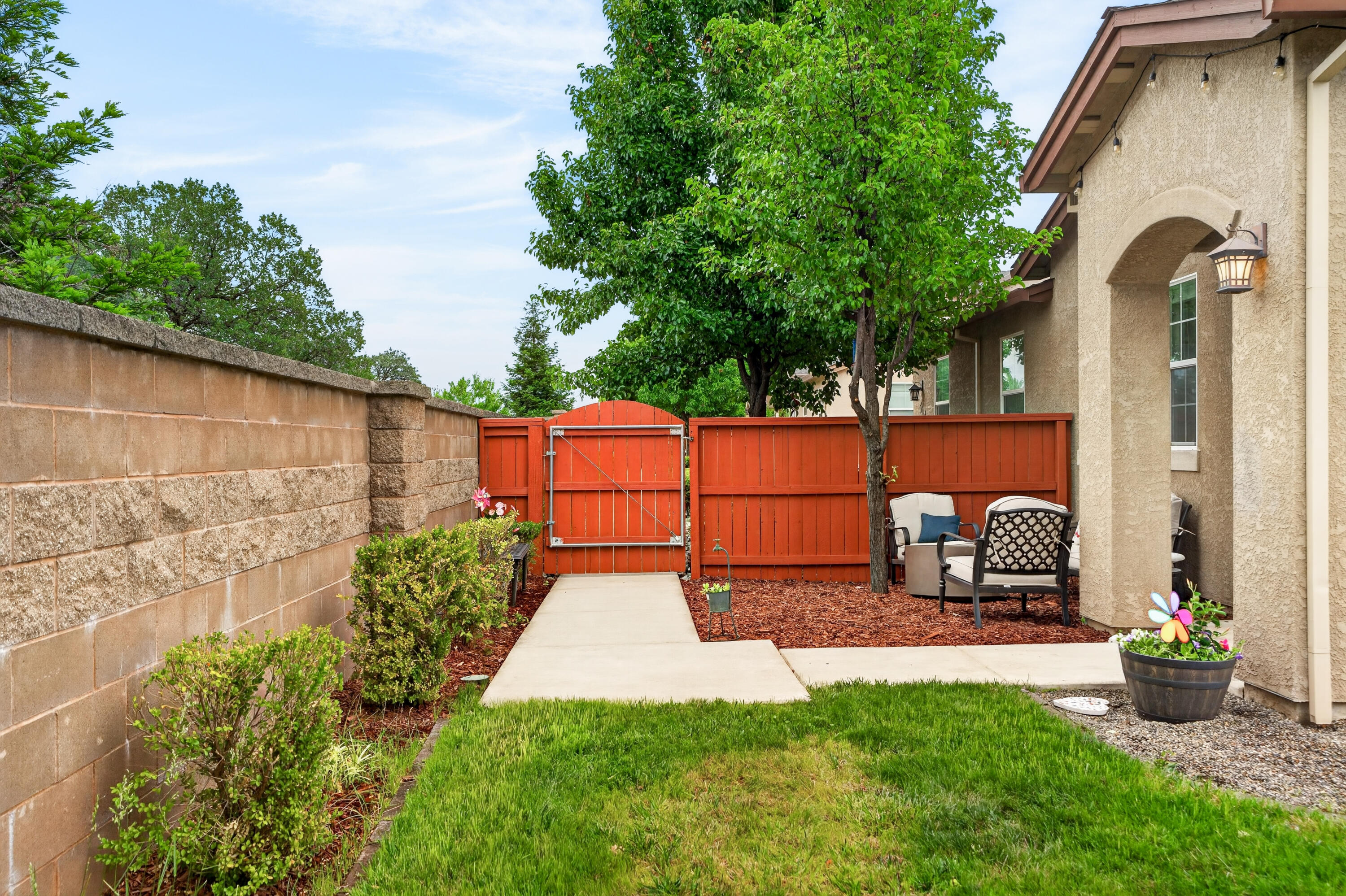 520 Mission De Oro Drive