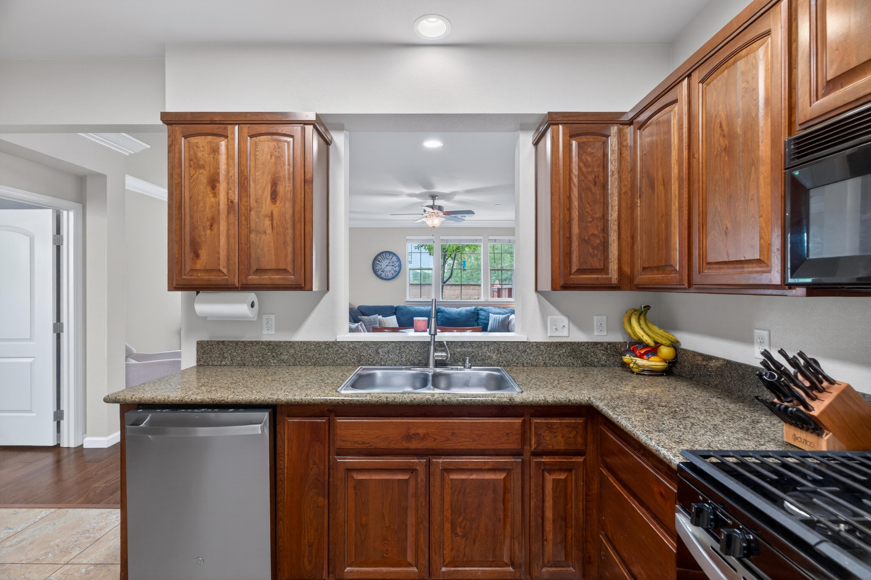 520 Mission De Oro Drive