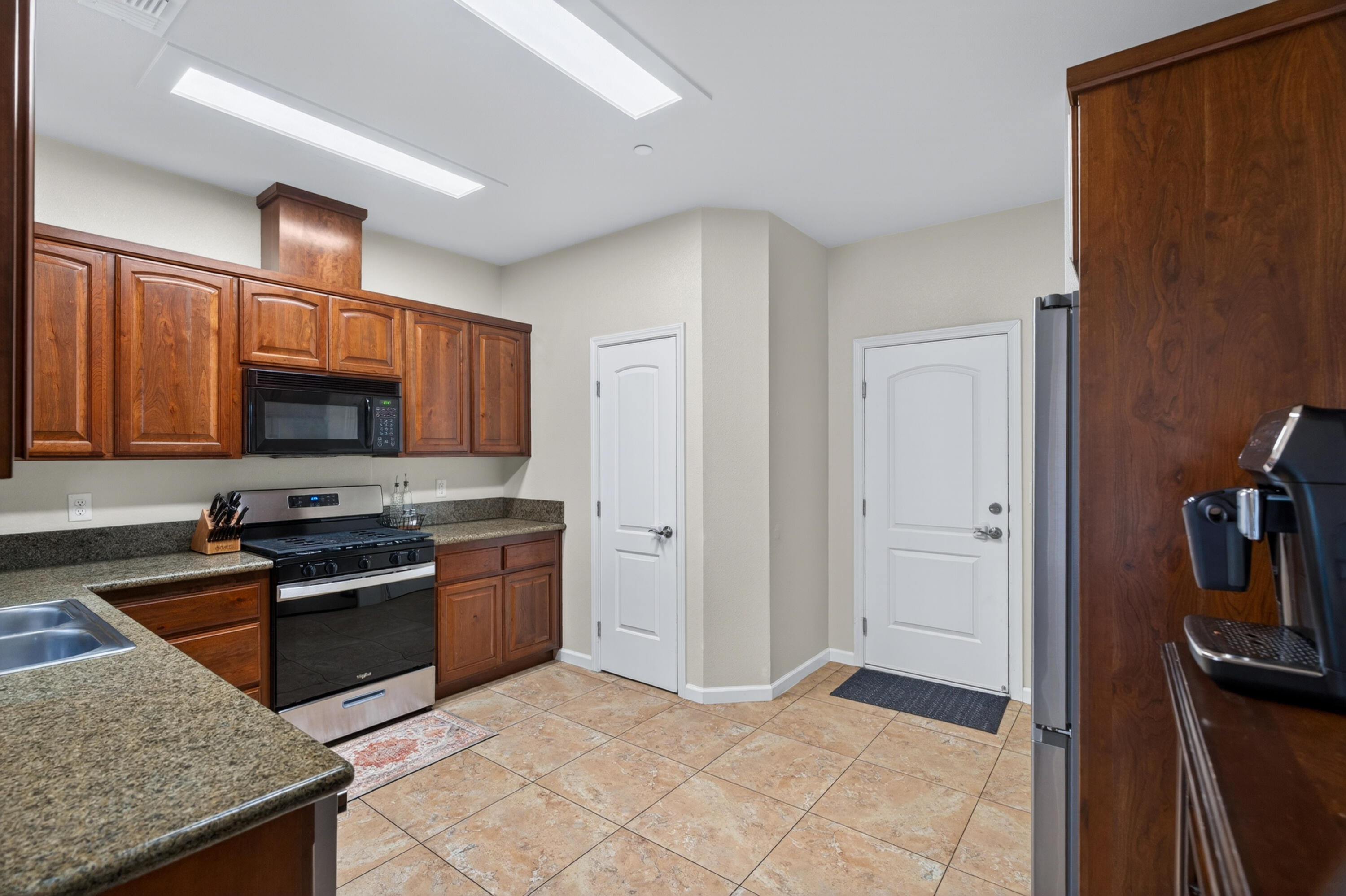 520 Mission De Oro Drive