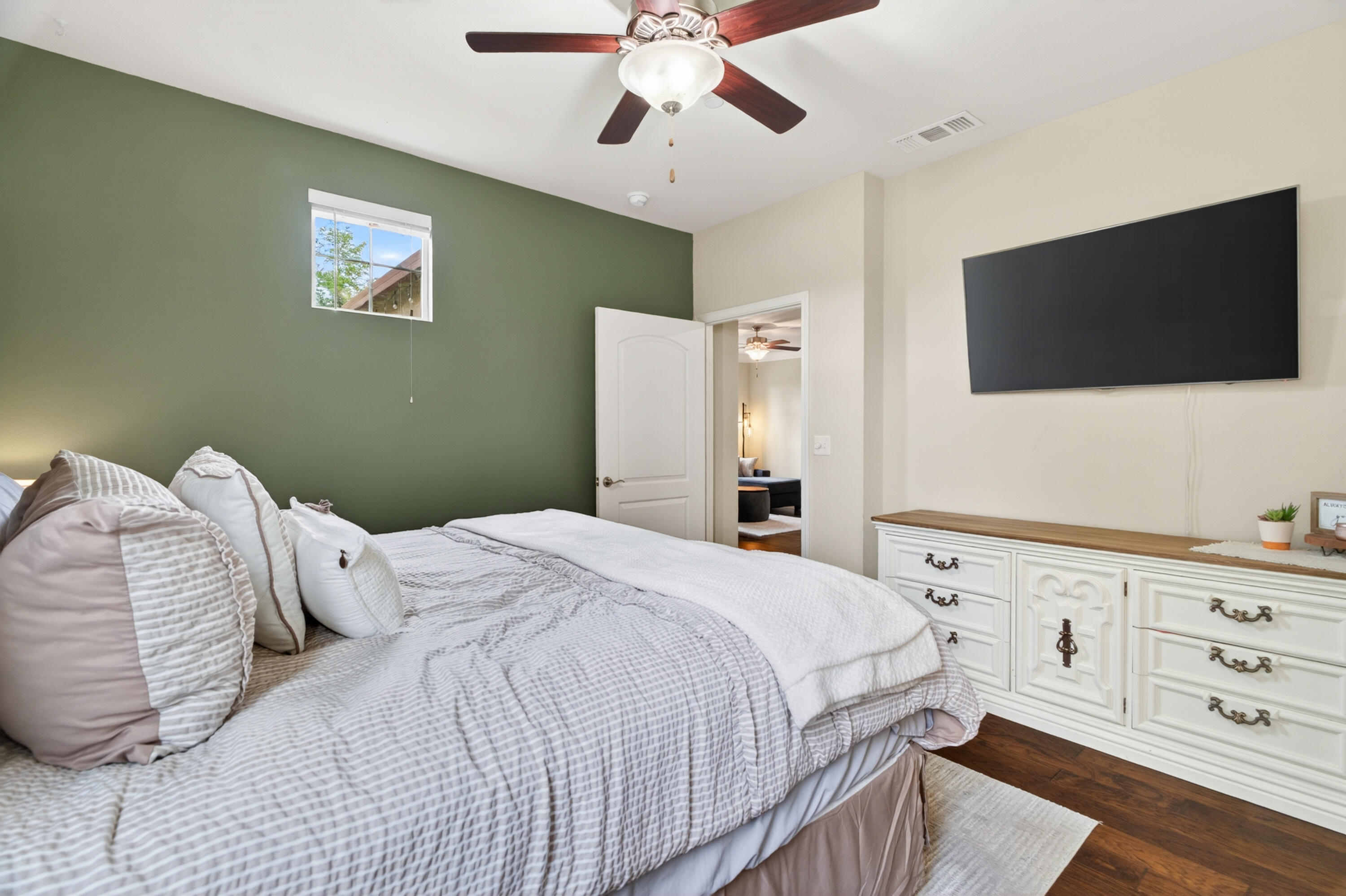 520 Mission De Oro Drive