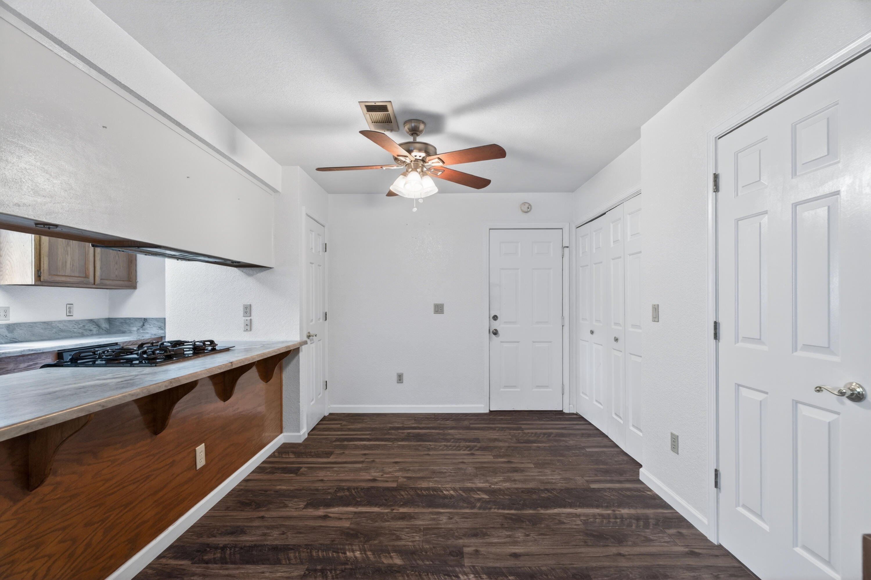 200 Ridgetop Drive, APT 22