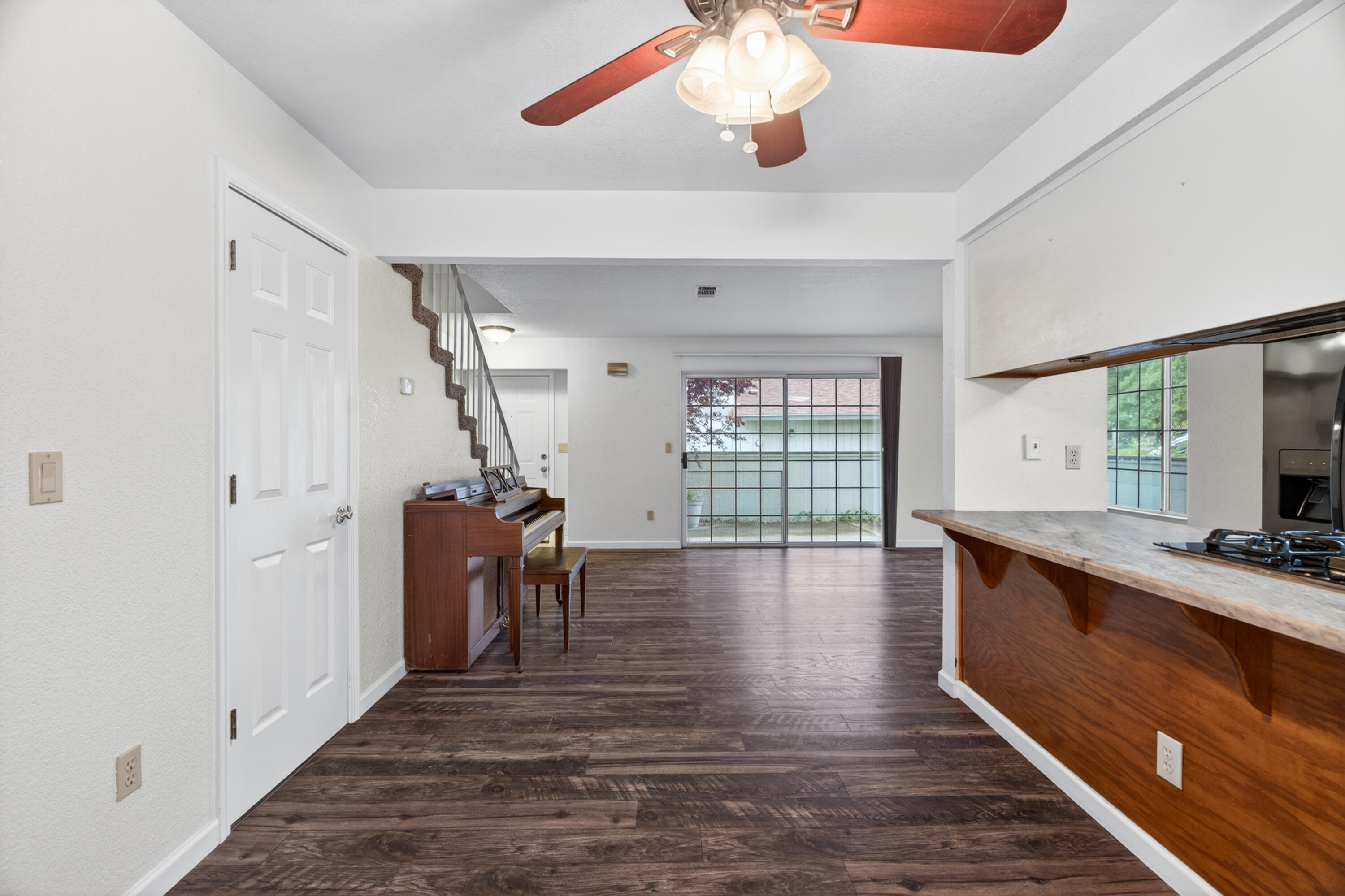 200 Ridgetop Drive, APT 22