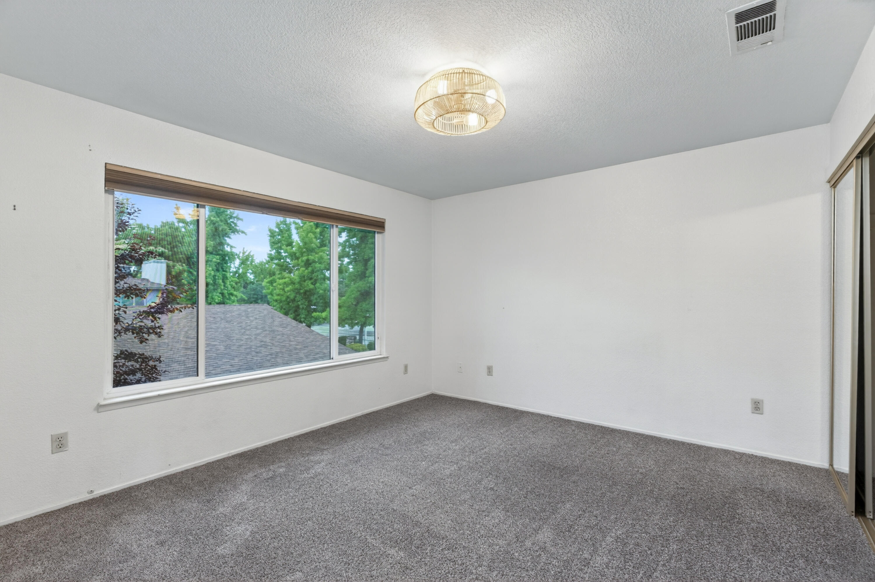 200 Ridgetop Drive, APT 22
