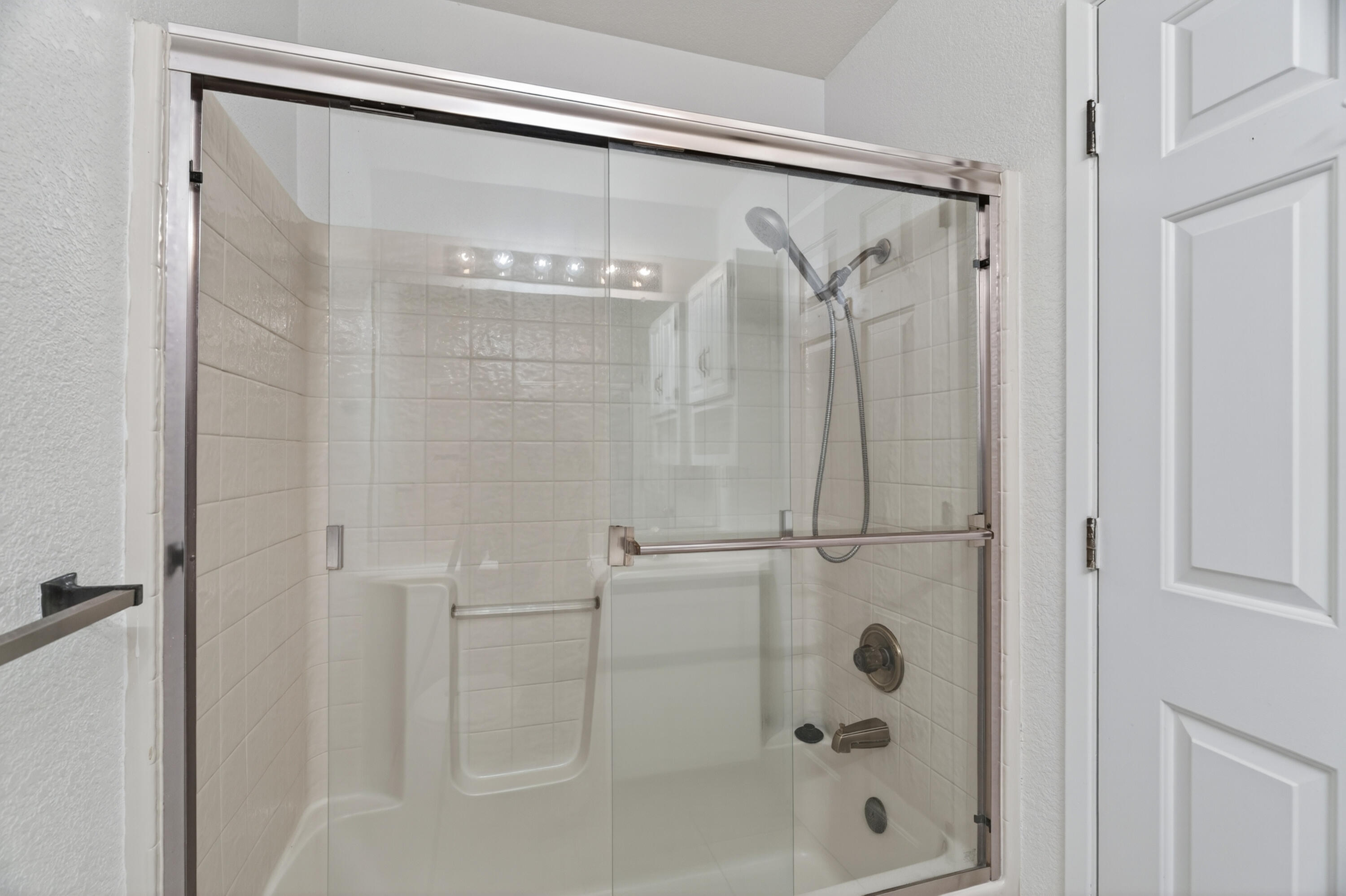 200 Ridgetop Drive, APT 22