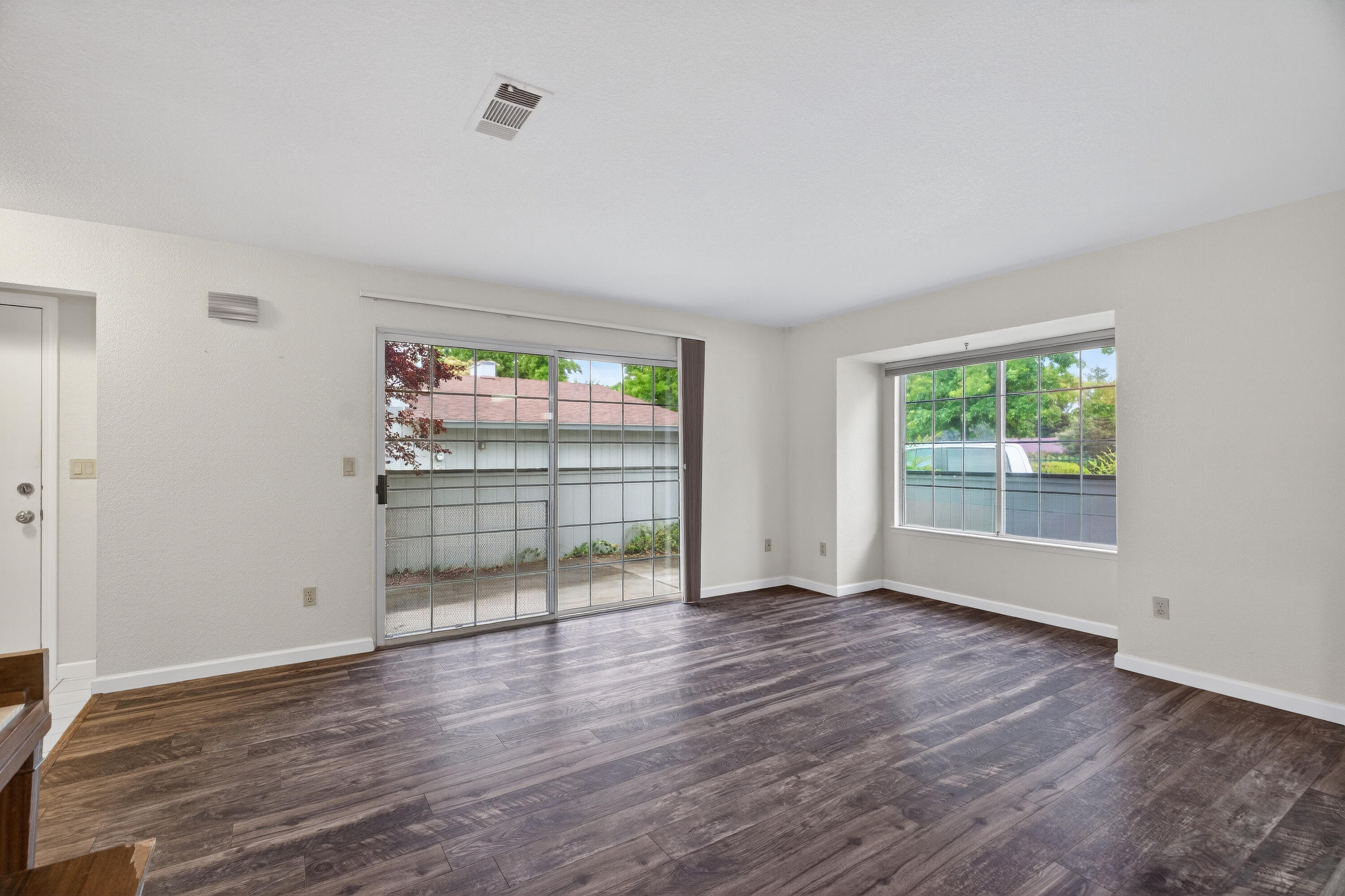 200 Ridgetop Drive, APT 22