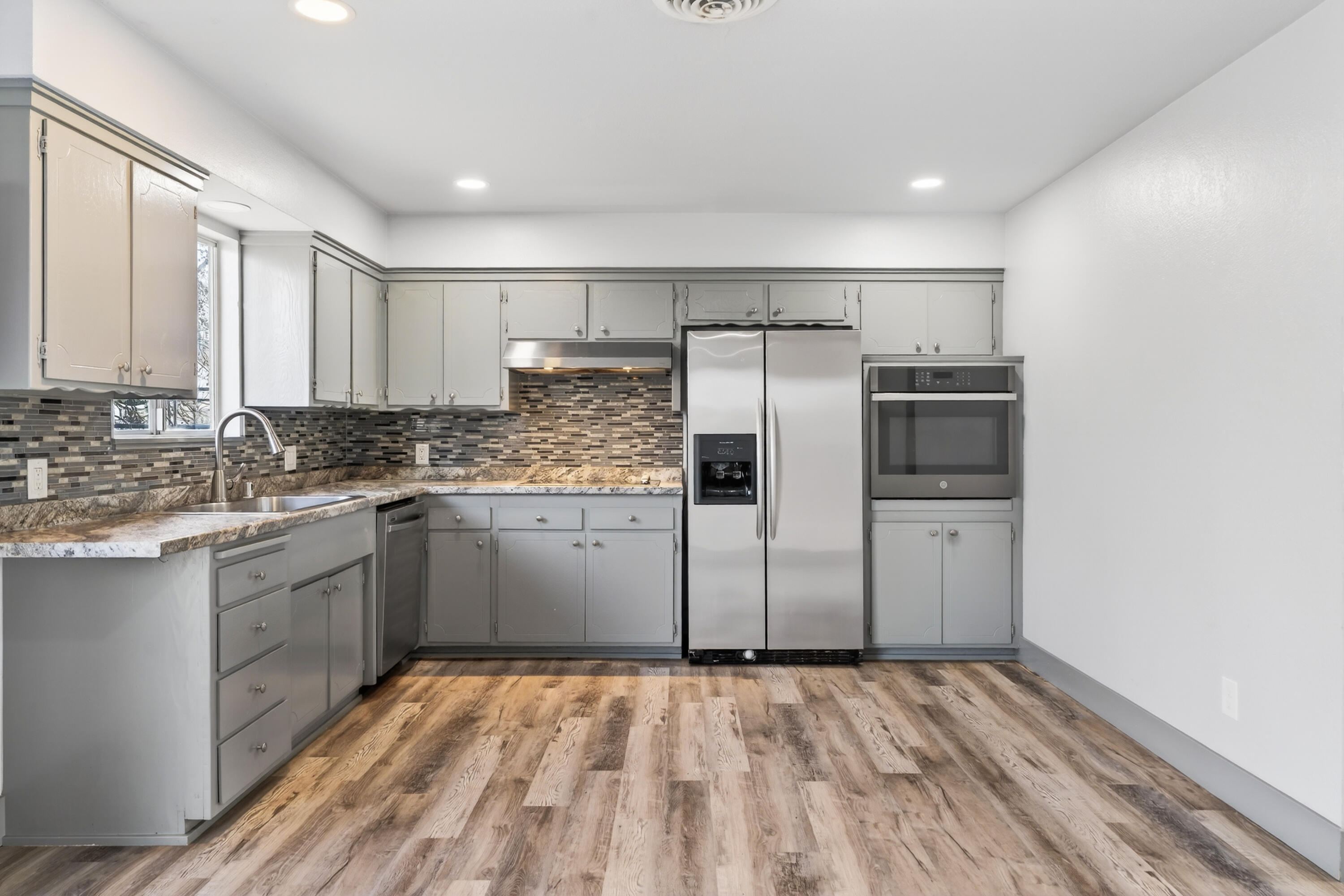 6551 El Camino Drive