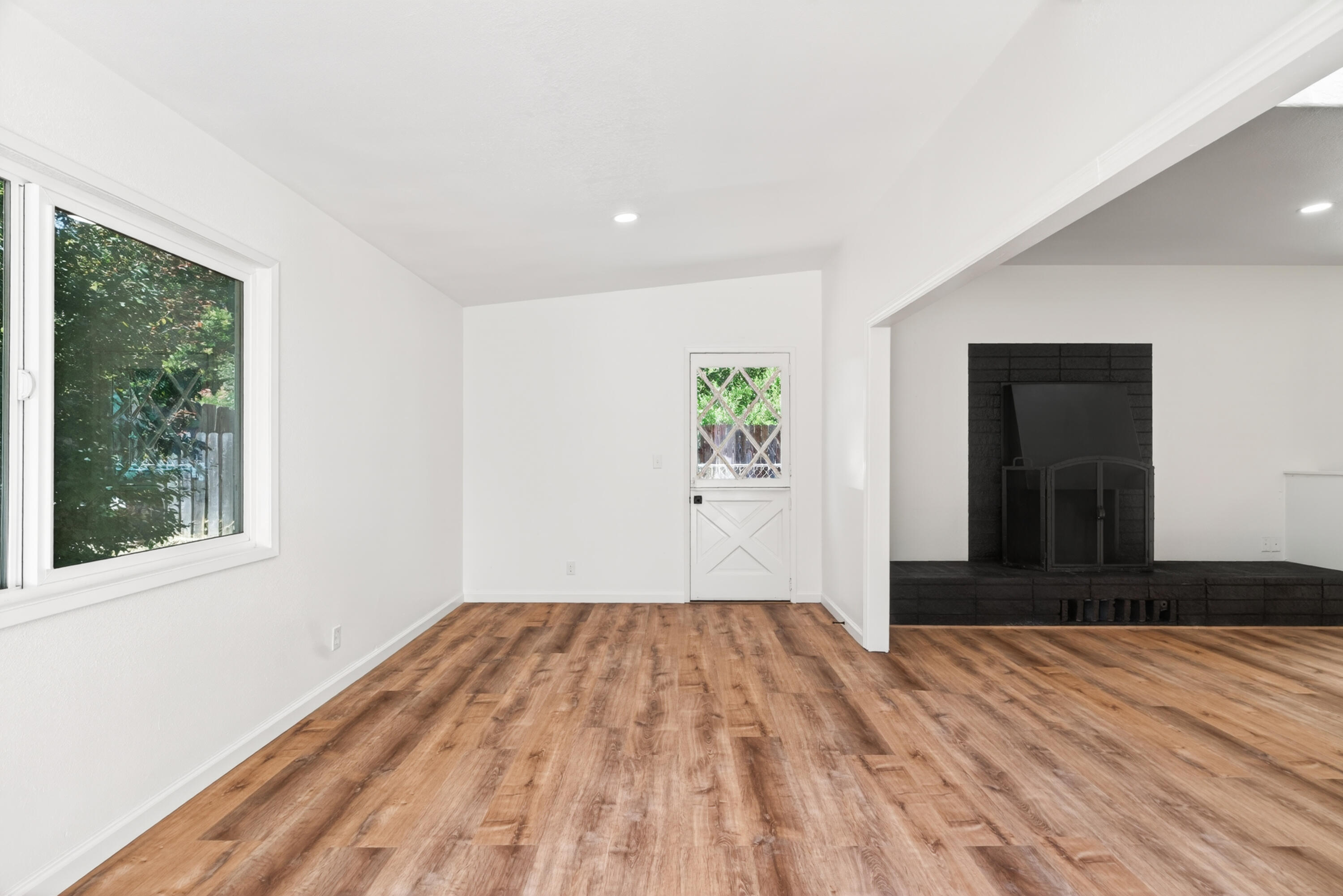 3886 Alma Avenue