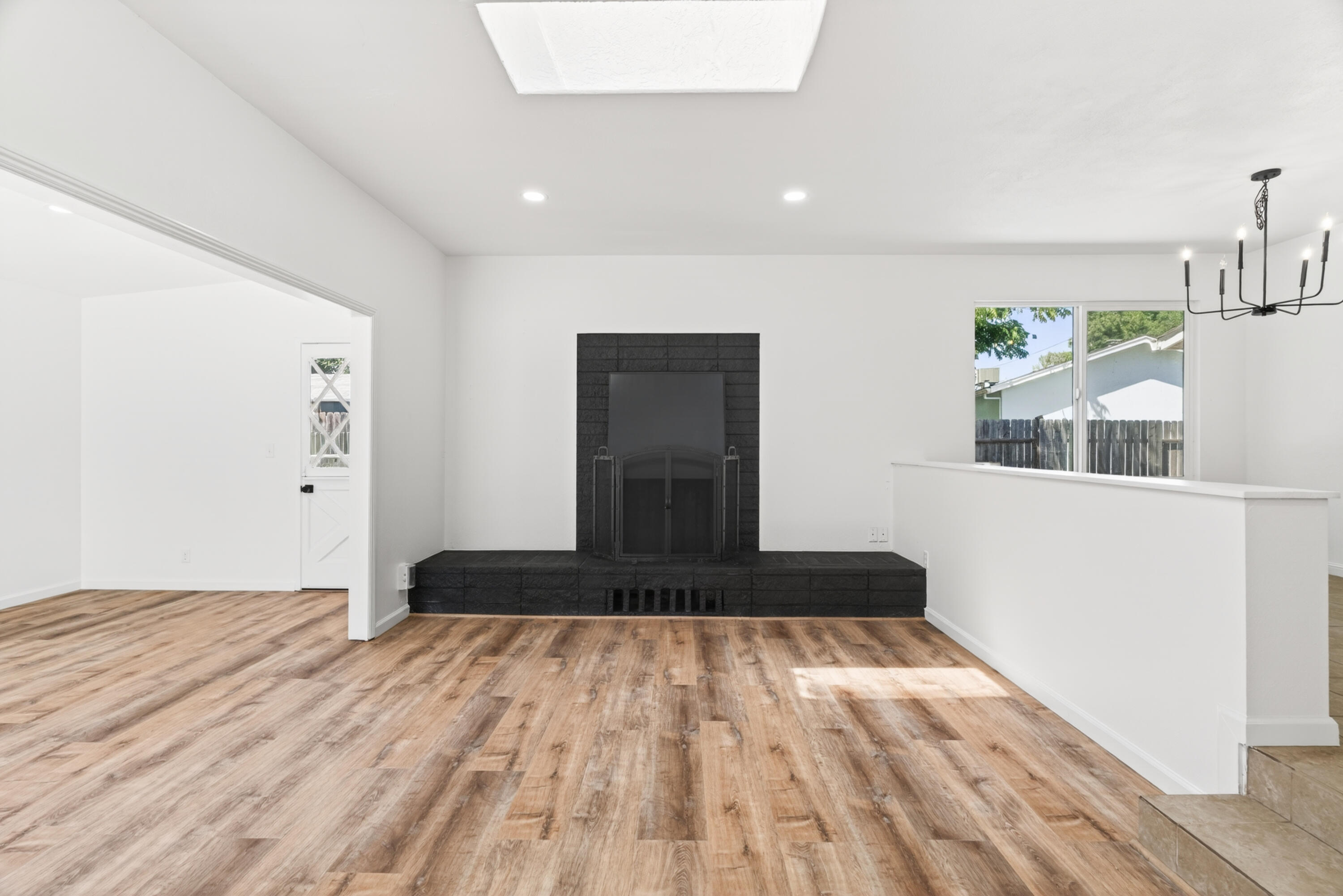 3886 Alma Avenue