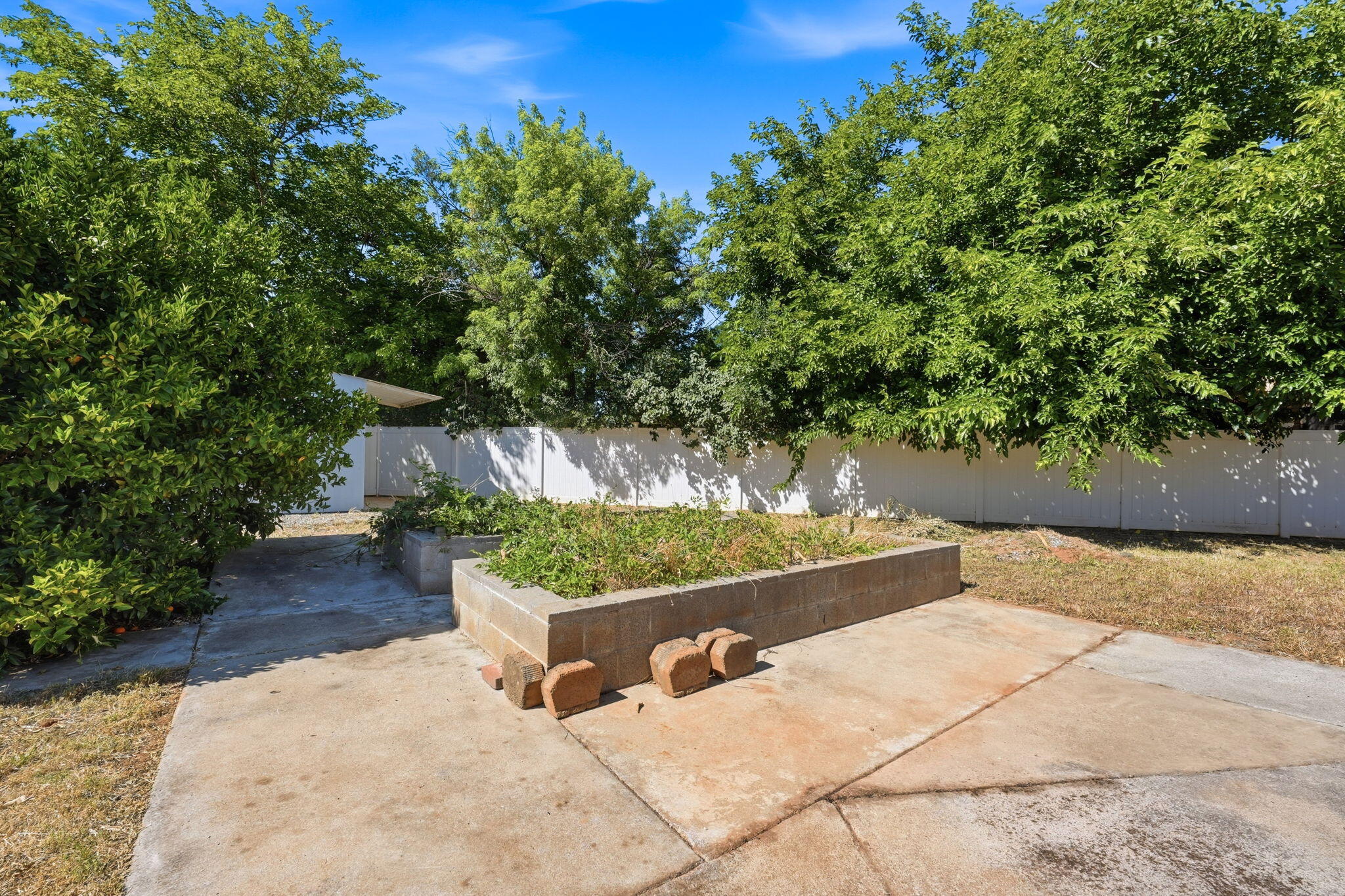 20221 Sombrero Court
