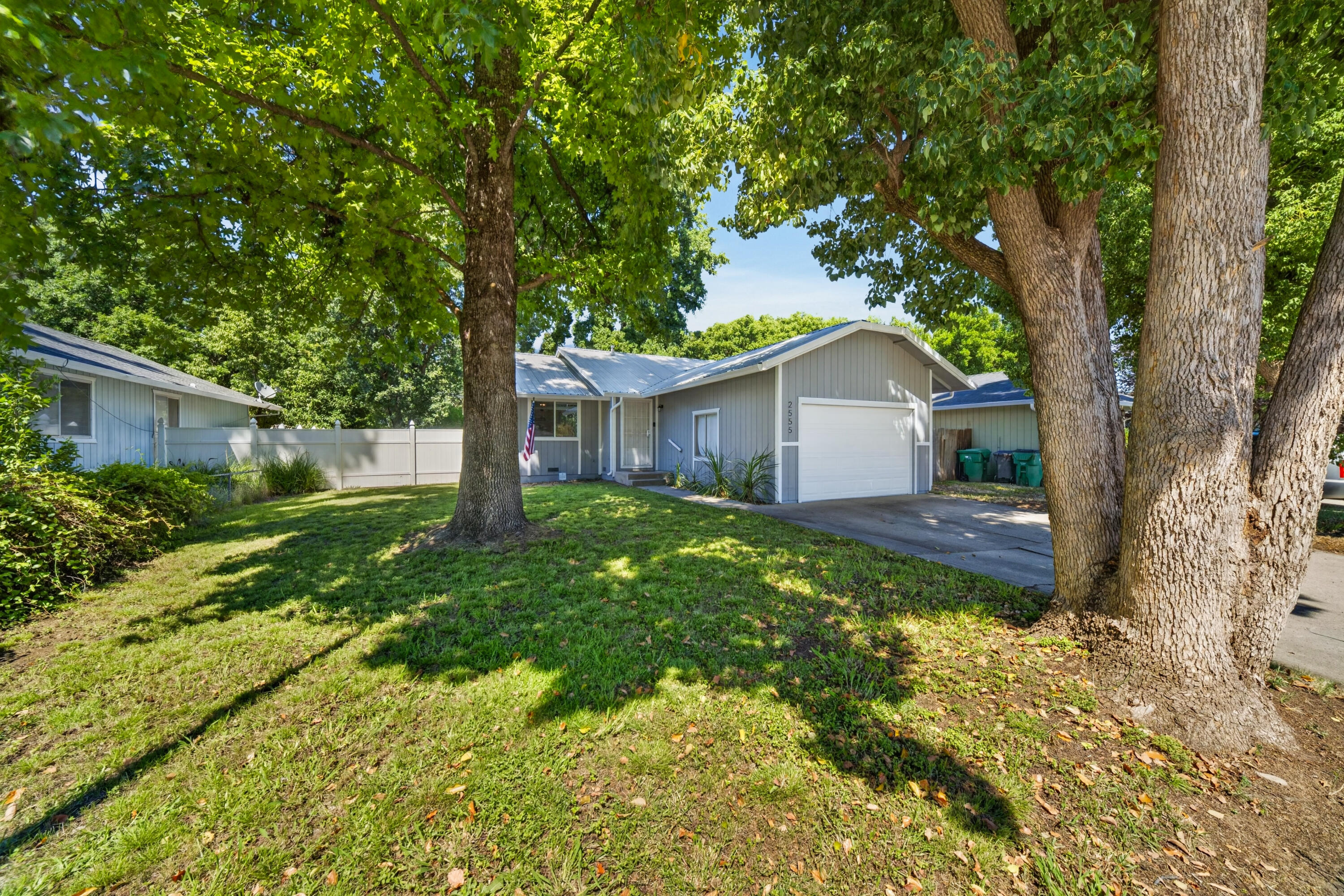 2555 Lupine Street