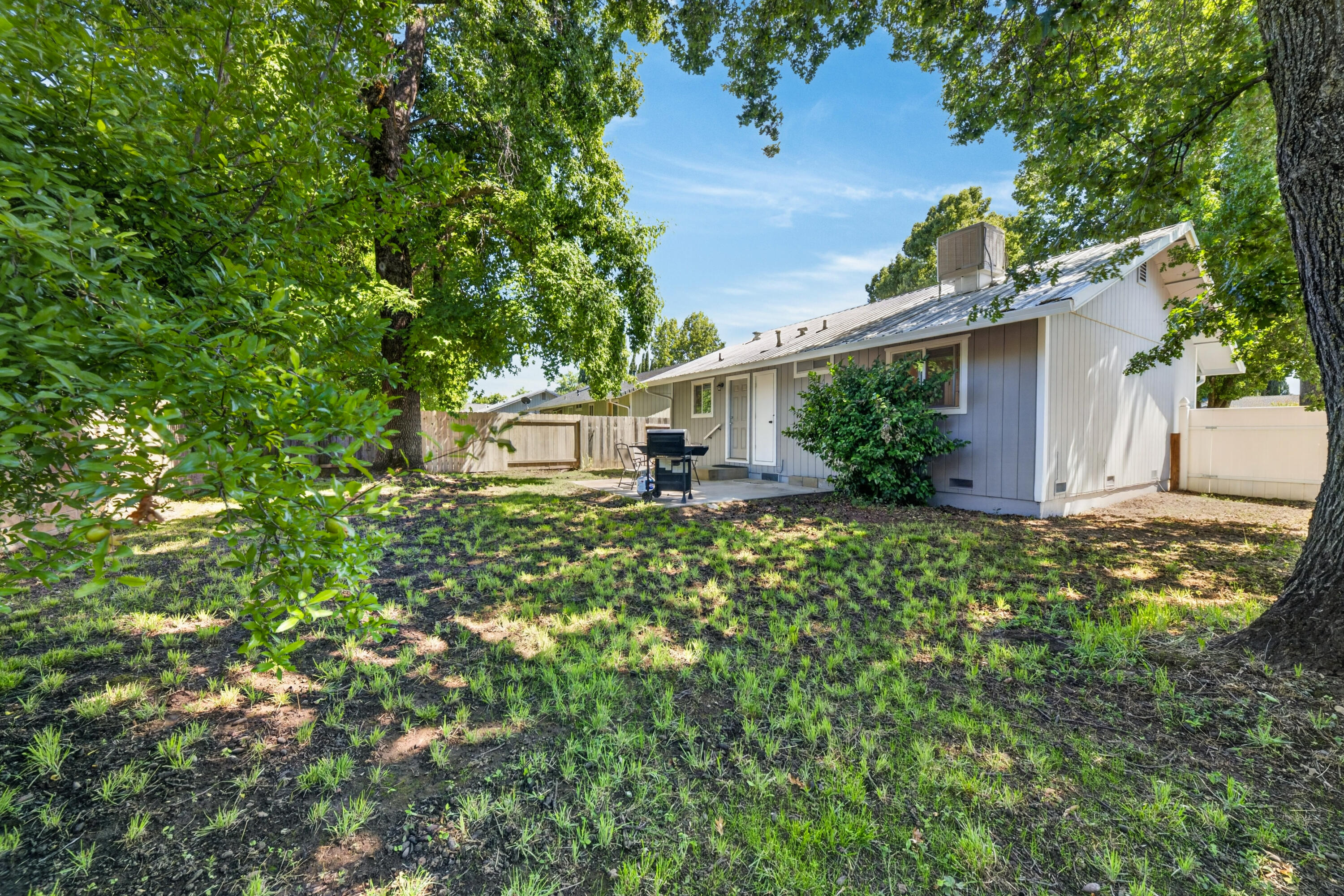 2555 Lupine Street