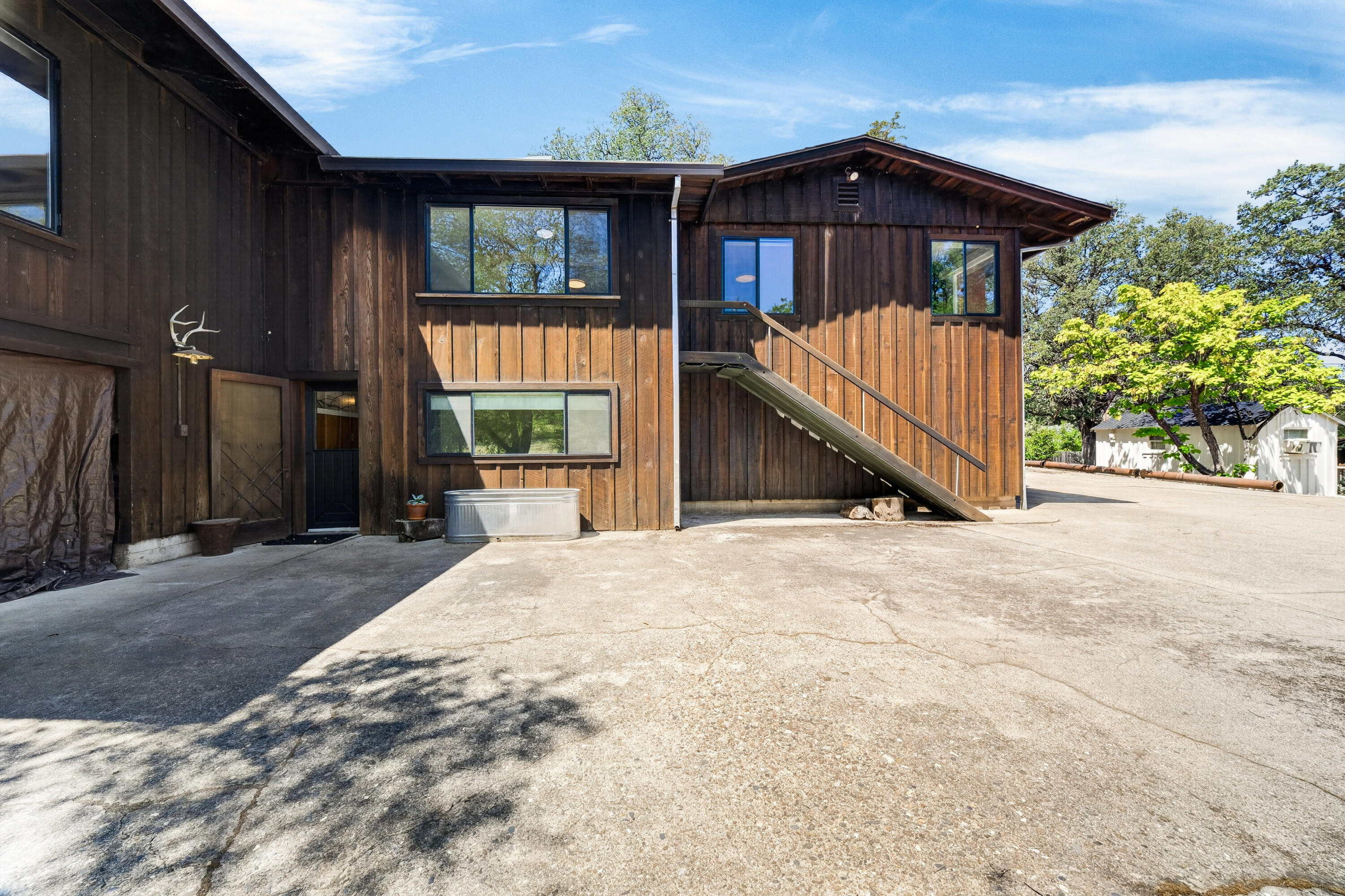 1640 Highland Avenue
