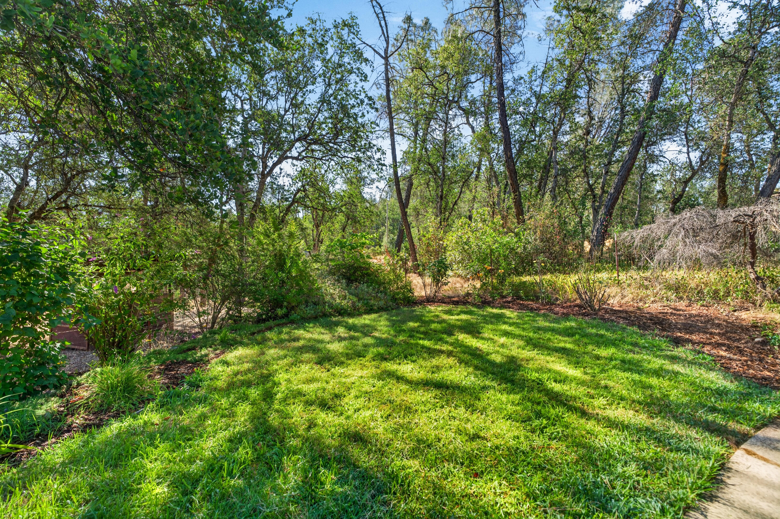 9057 Simmons Road
