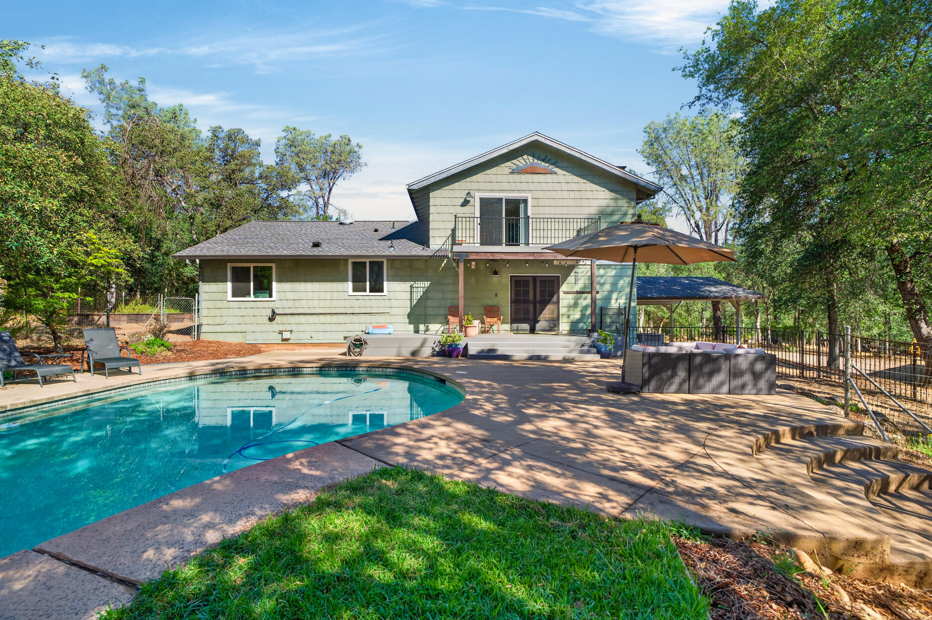 9057 Simmons Road
