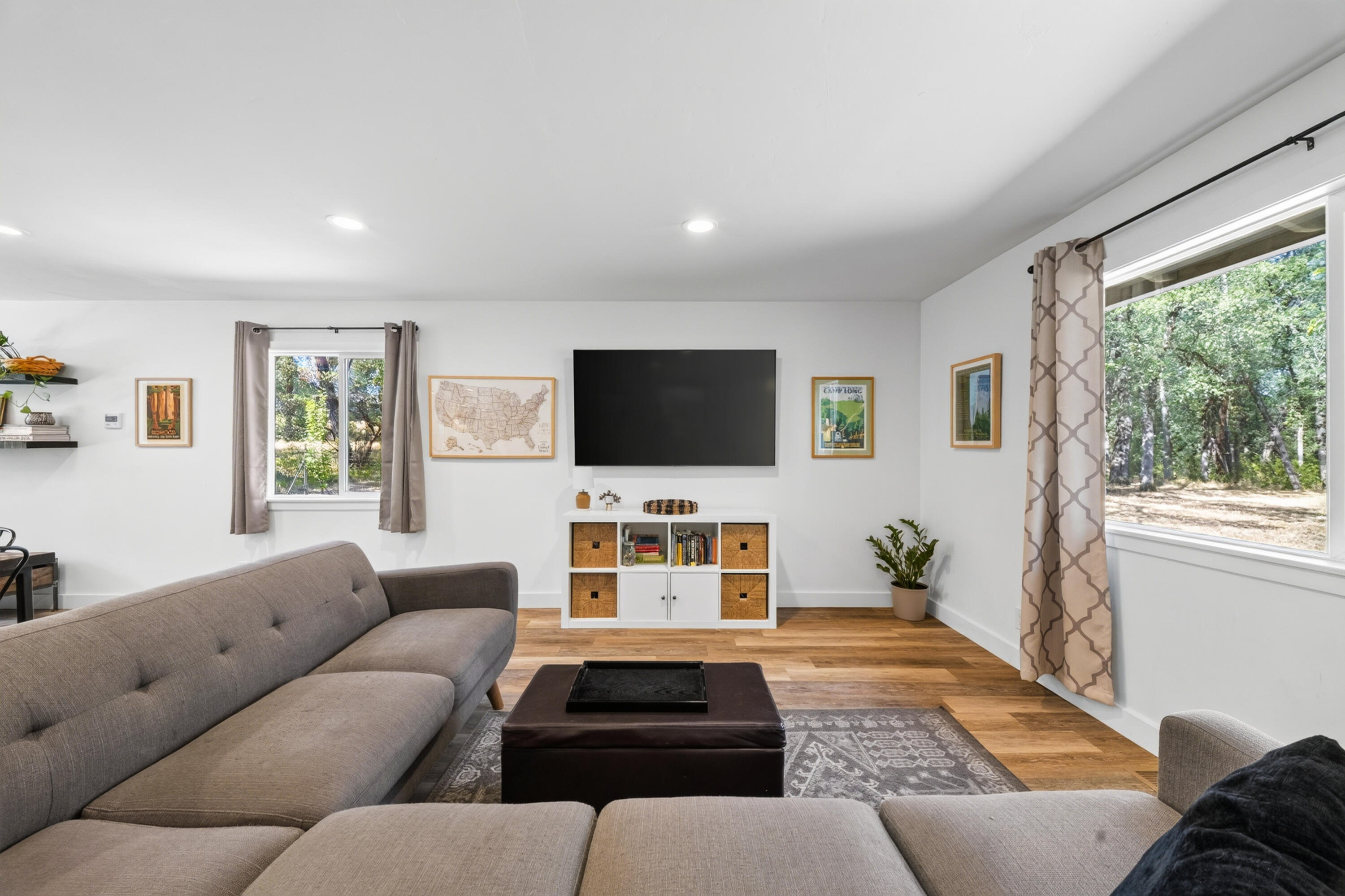 9057 Simmons Road