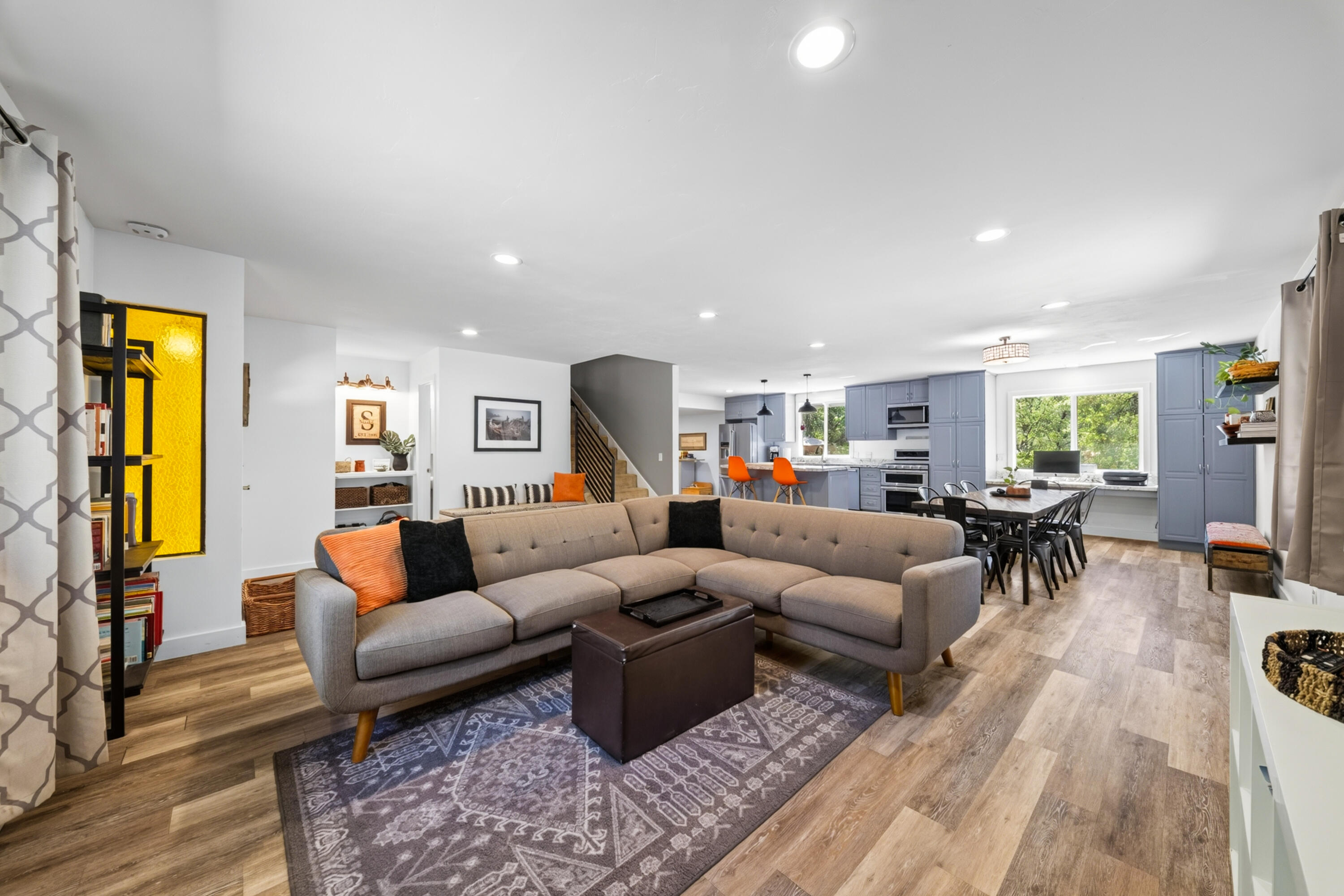9057 Simmons Road