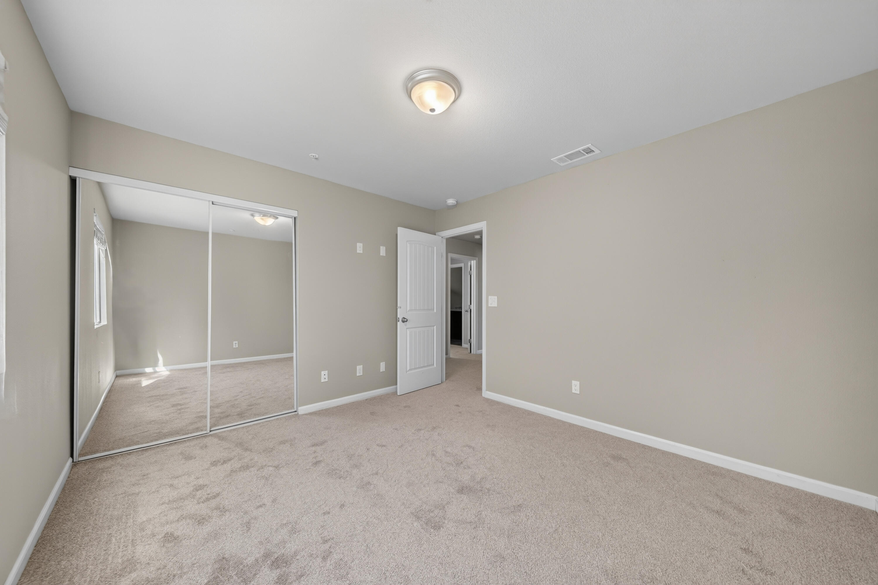4493 Hillington Court