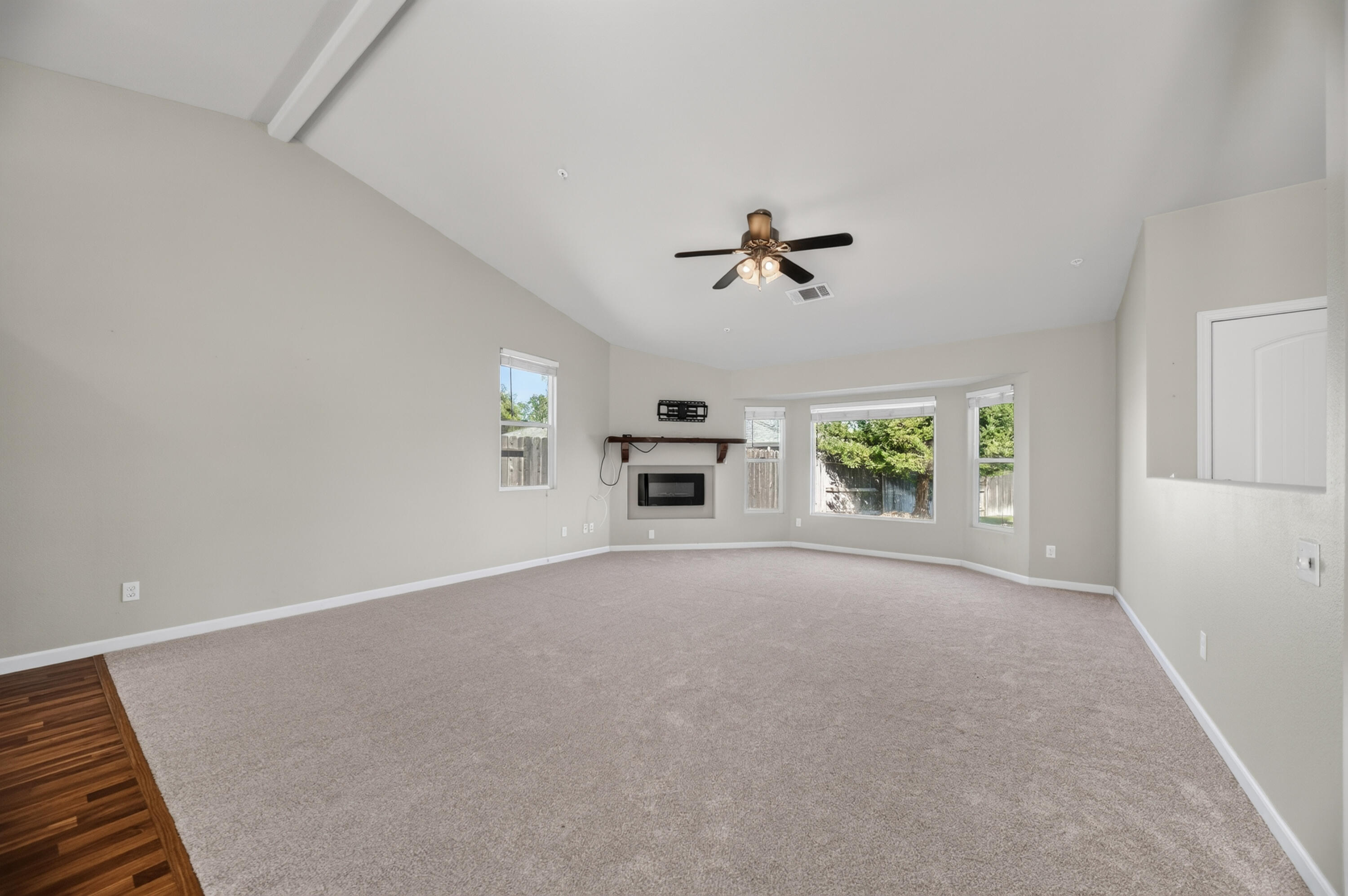 4493 Hillington Court