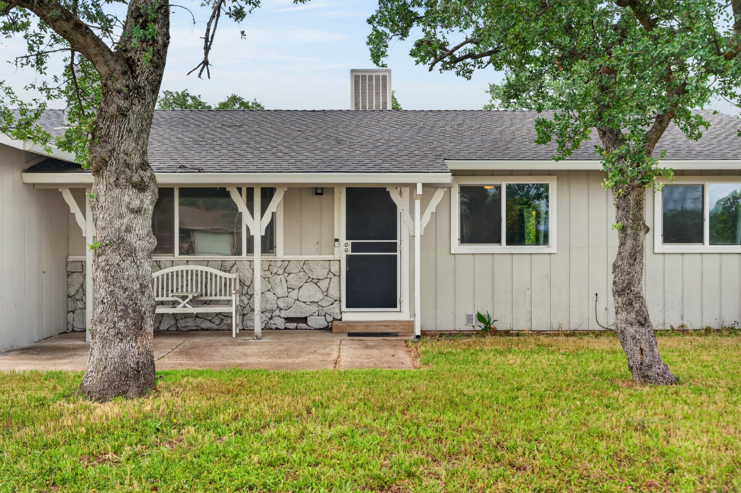 22402 River View Drive