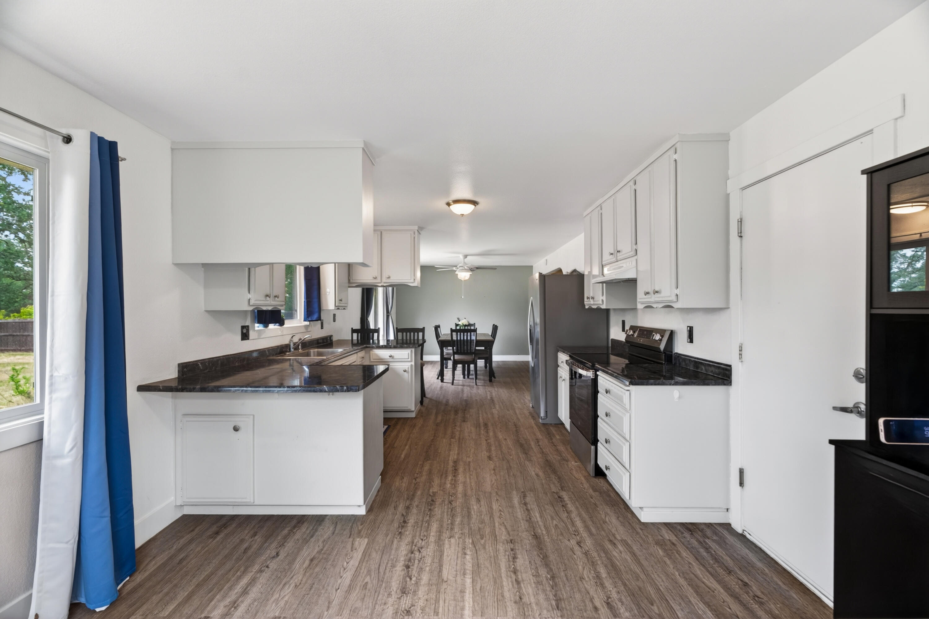 22402 River View Drive