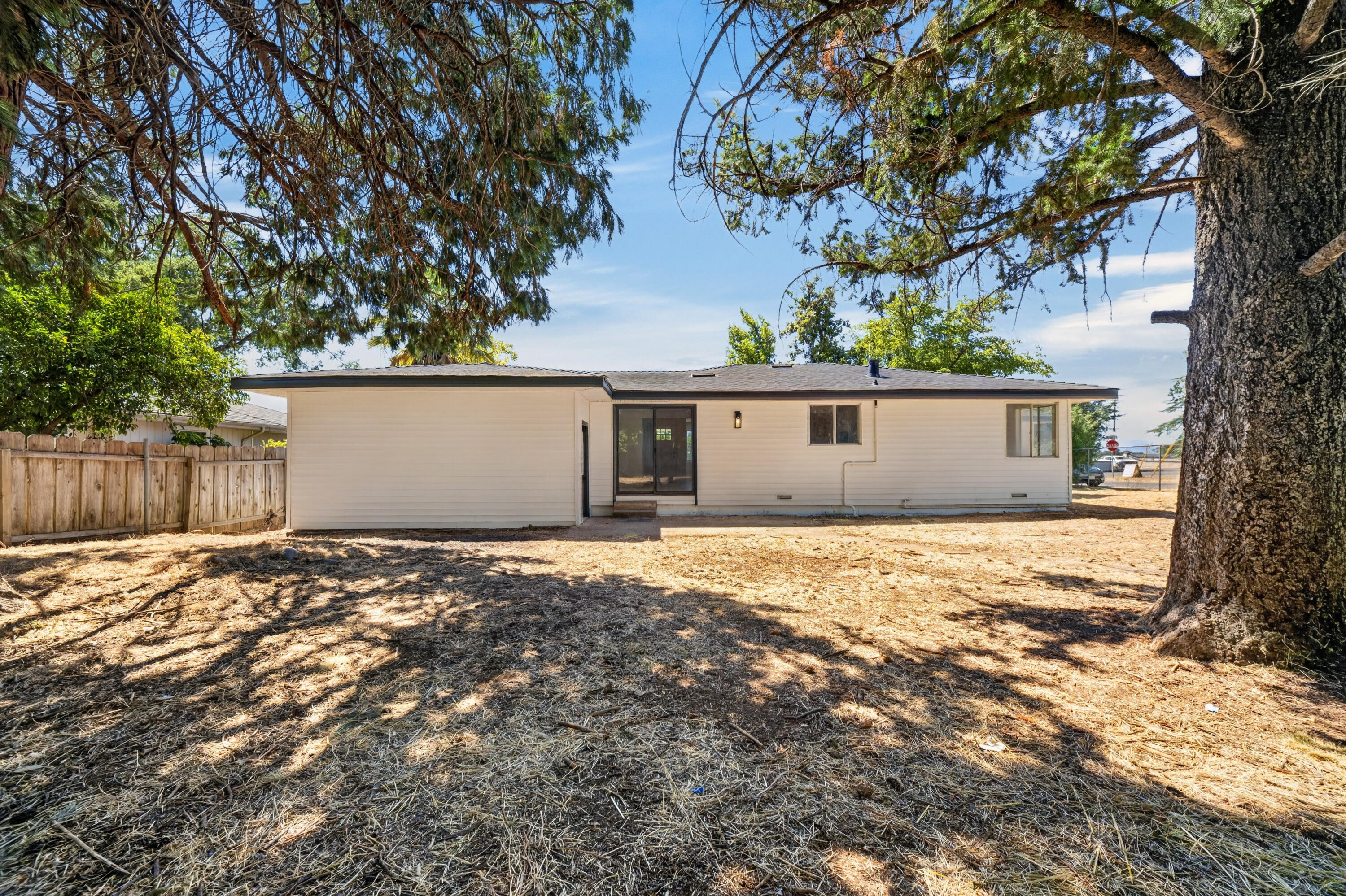 6851 Airport Road