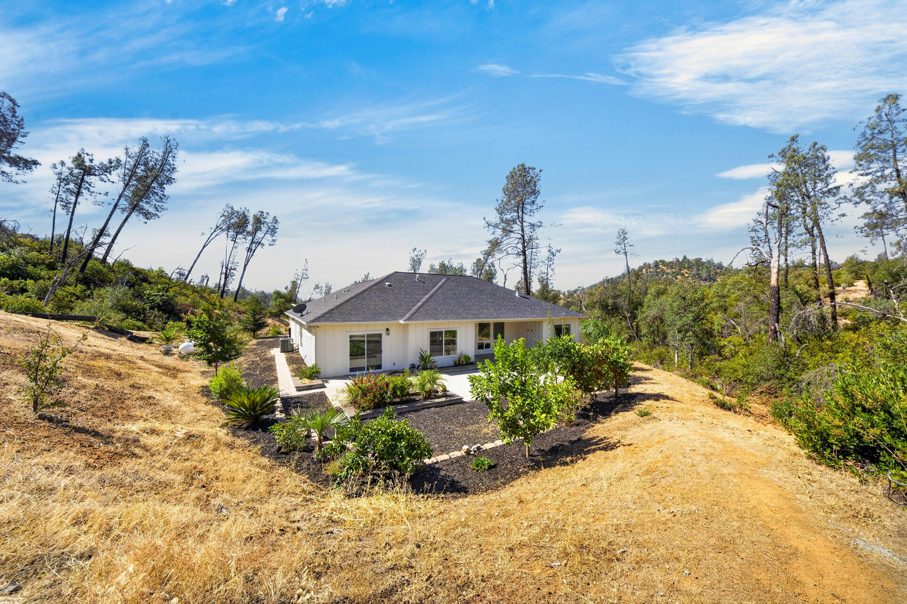9199 Laurel Glen Drive