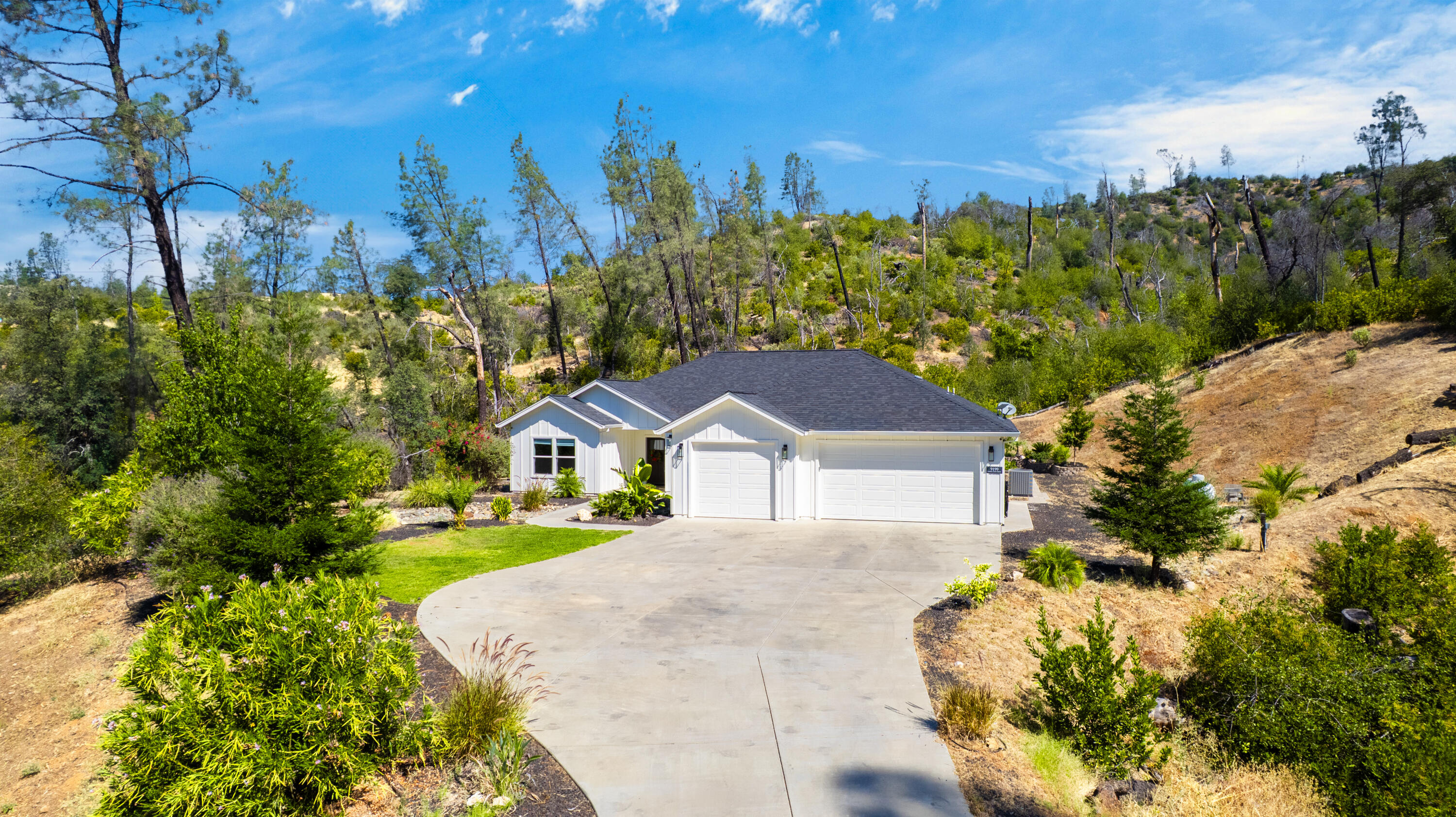 9199 Laurel Glen Drive