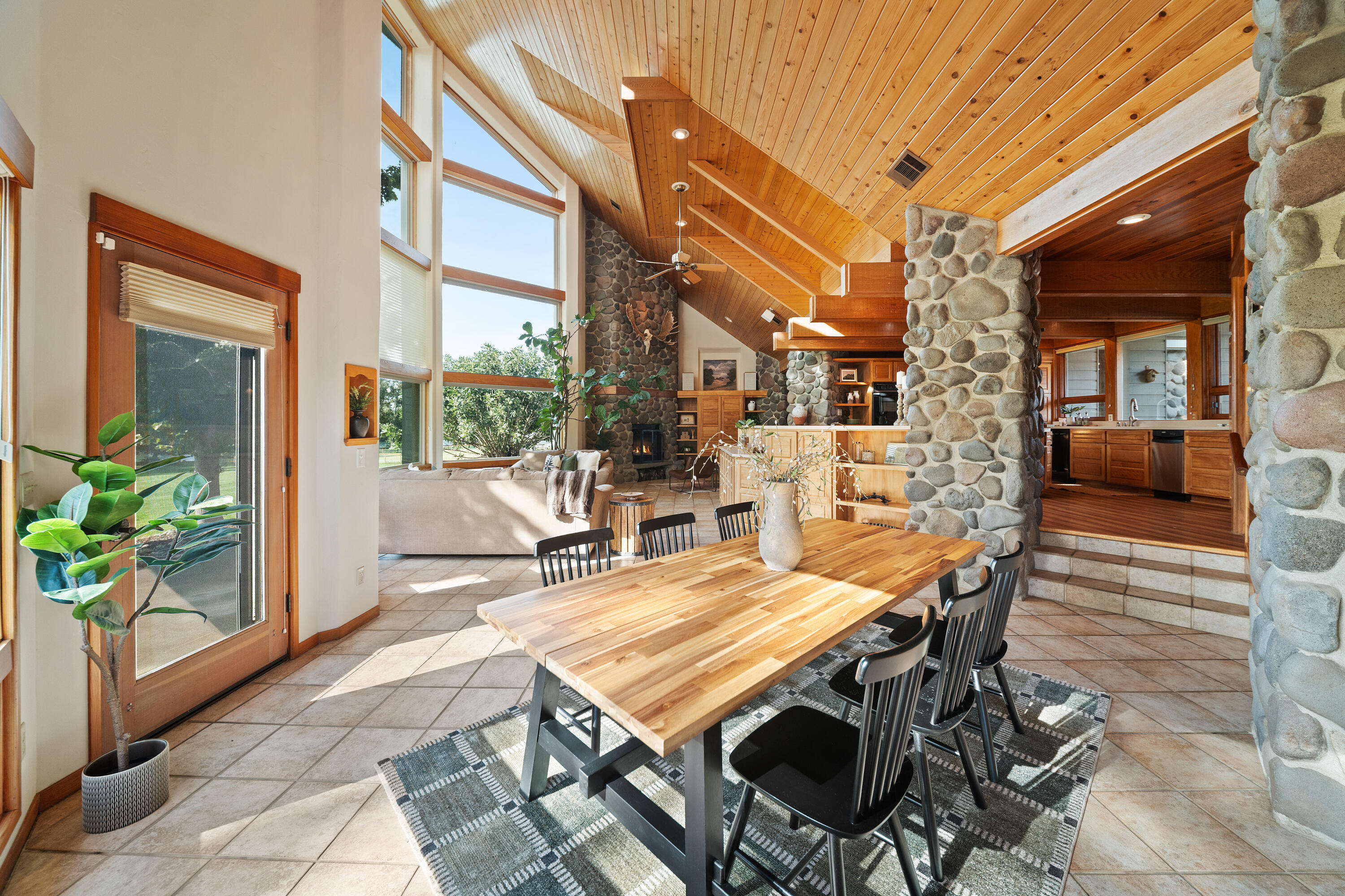 22611 Adobe Road